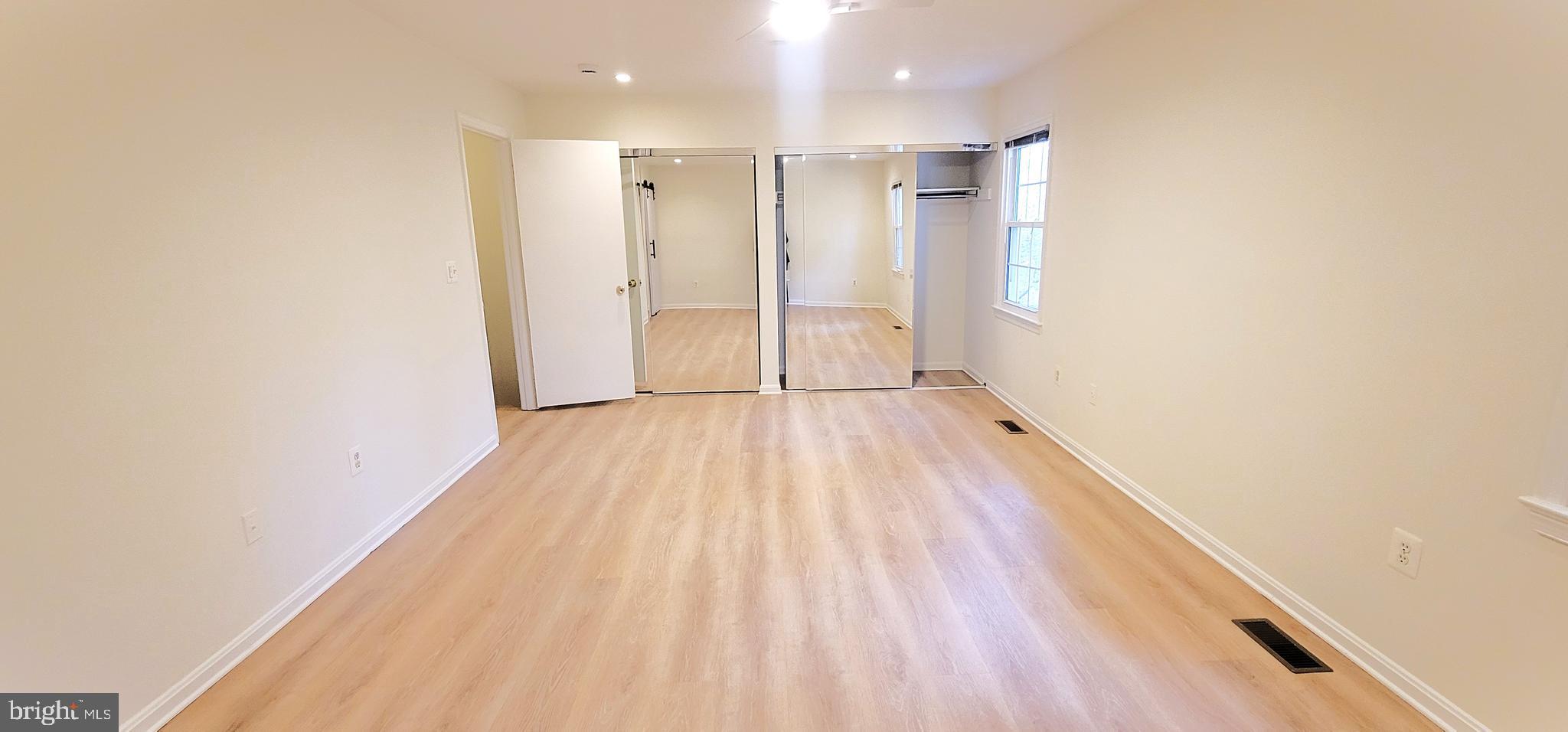 SHADY GROVE VILLAGE - Residential Lease