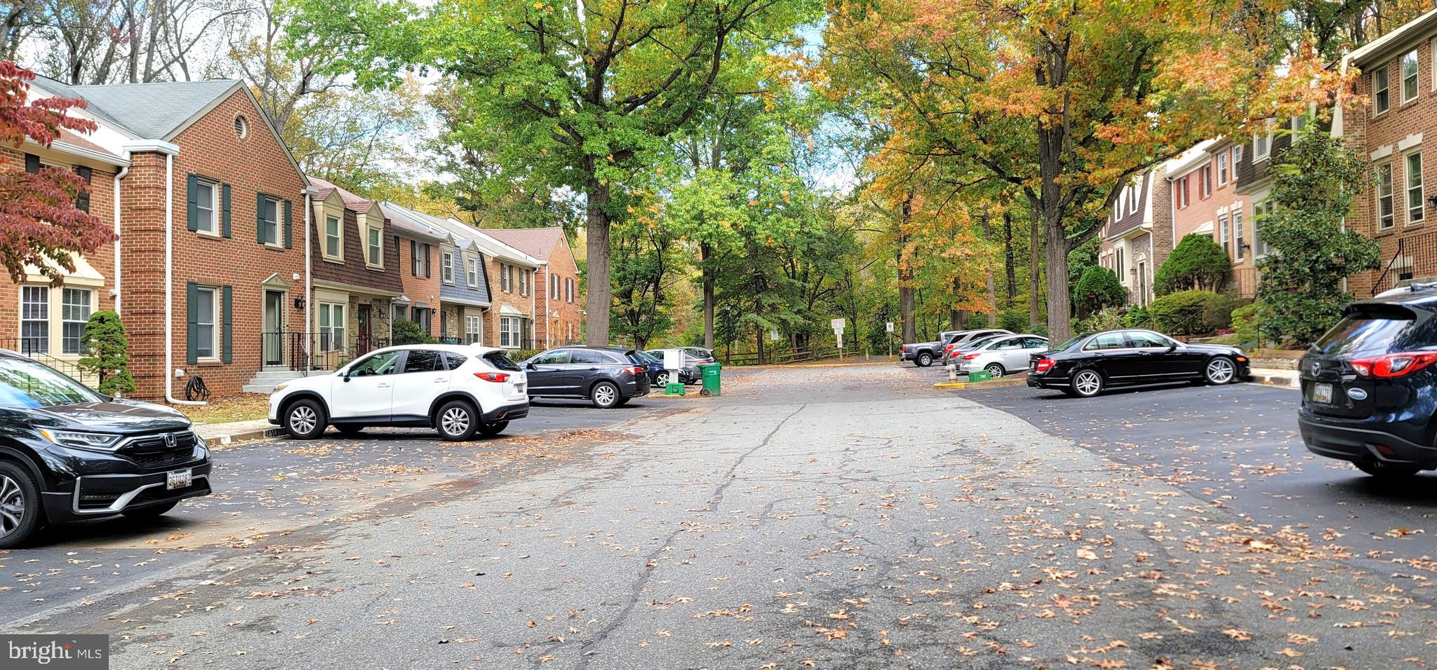 SHADY GROVE VILLAGE - Residential Lease