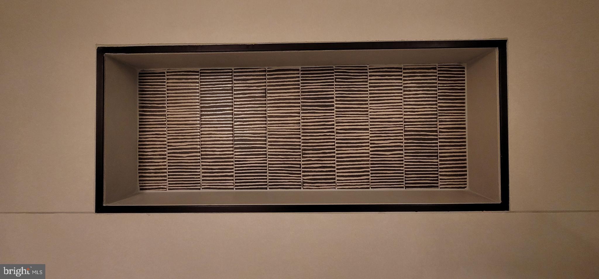 SHADY GROVE VILLAGE - Residential Lease