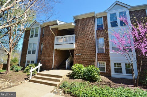 Photo of 2614 S Arlington Mill Drive #F, ARLINGTON, VA 22206 (MLS # VAAR2078994)