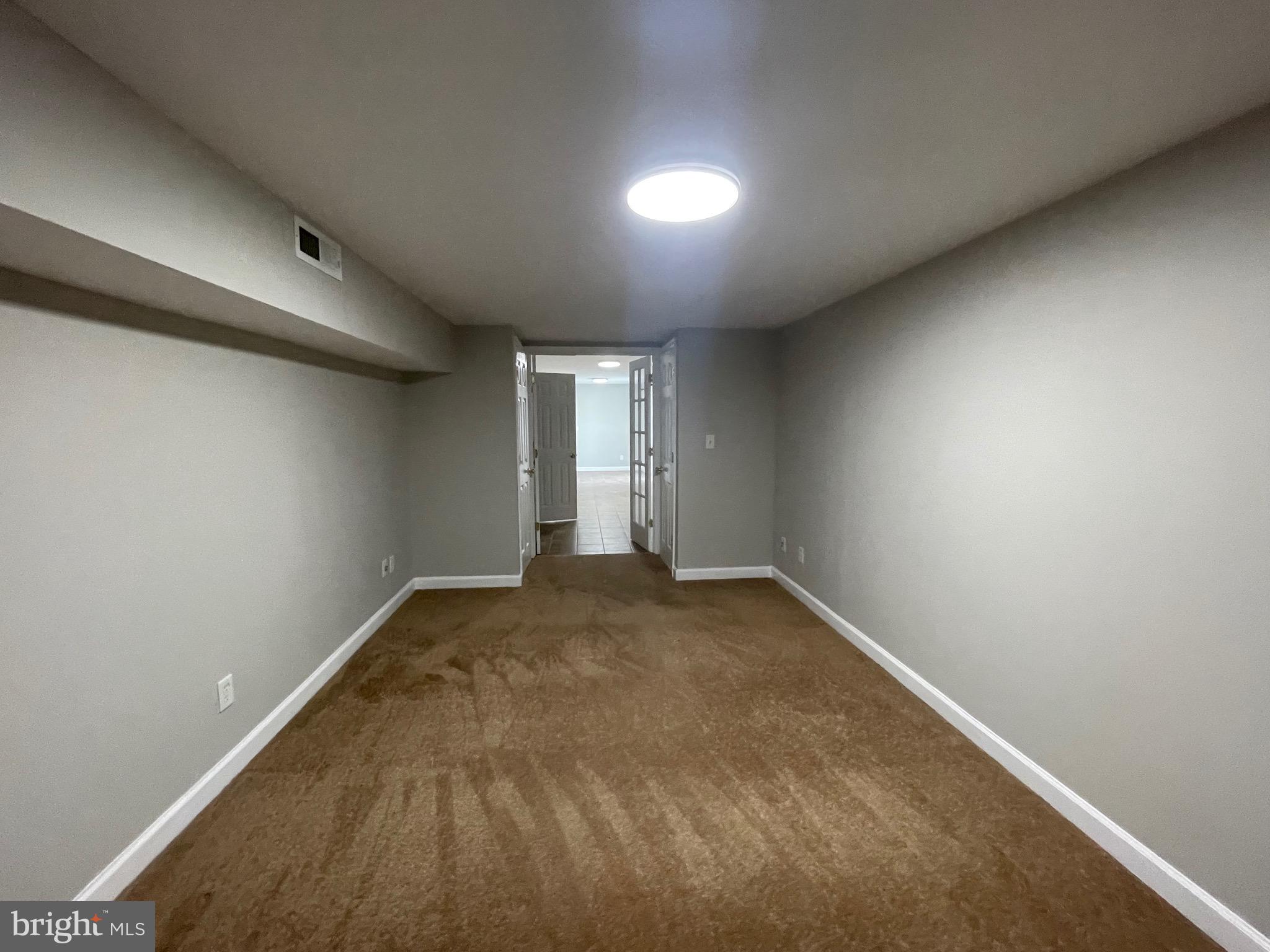 FOX POINT - Residential