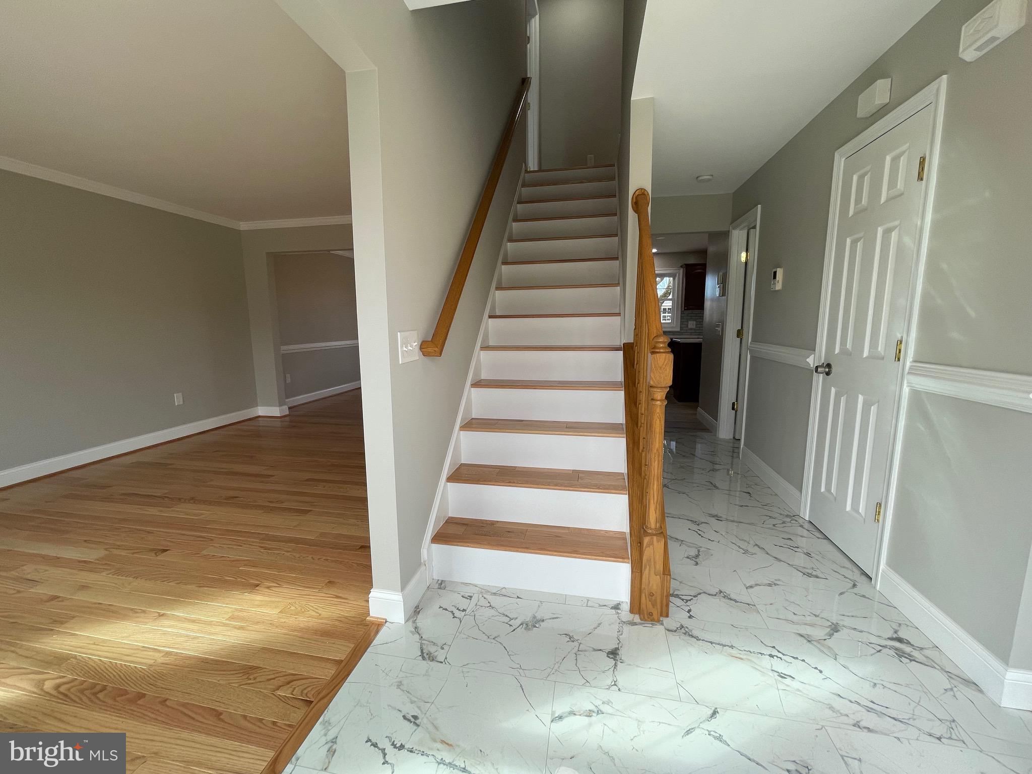 FOX POINT - Residential