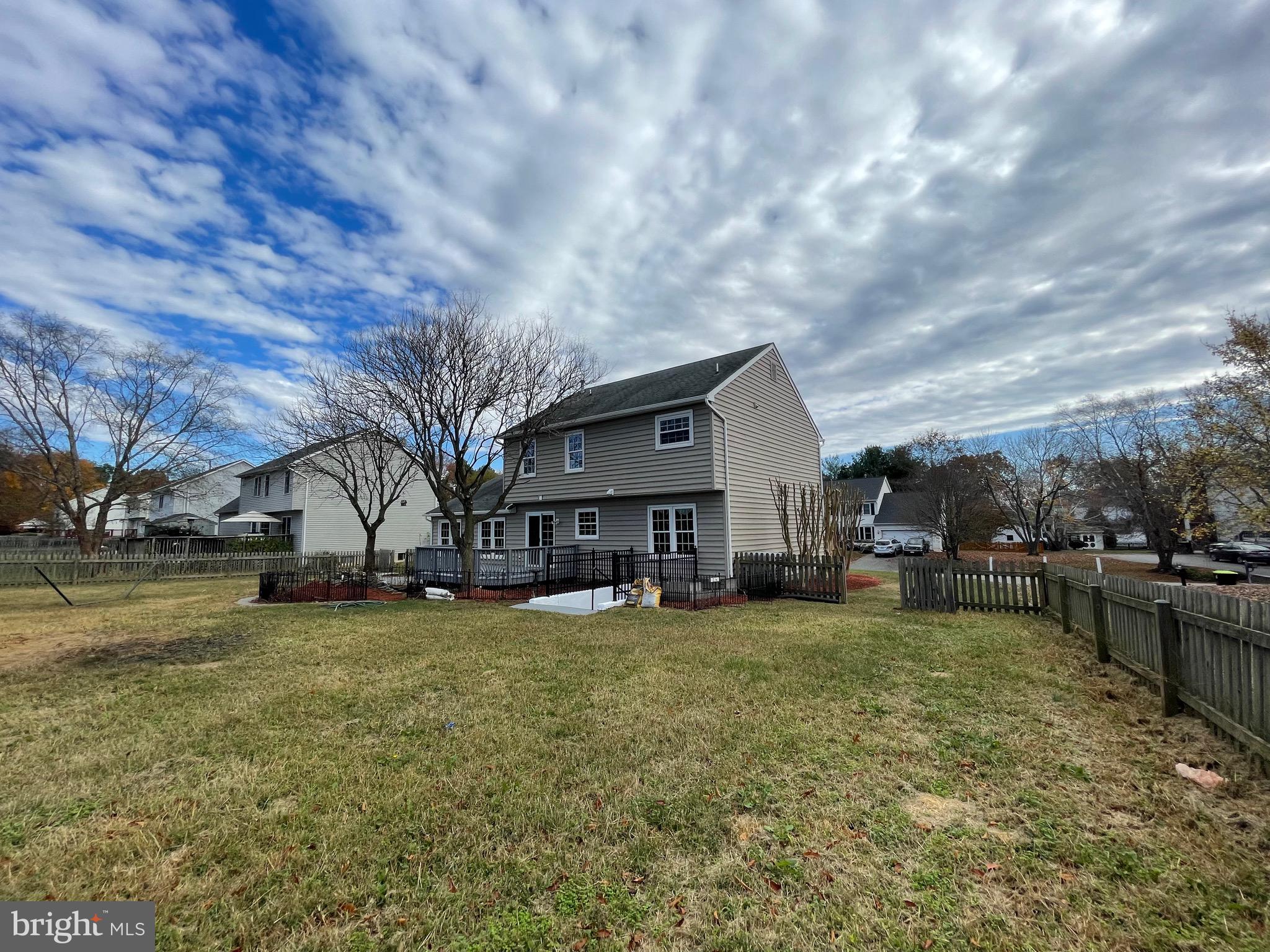 FOX POINT - Residential