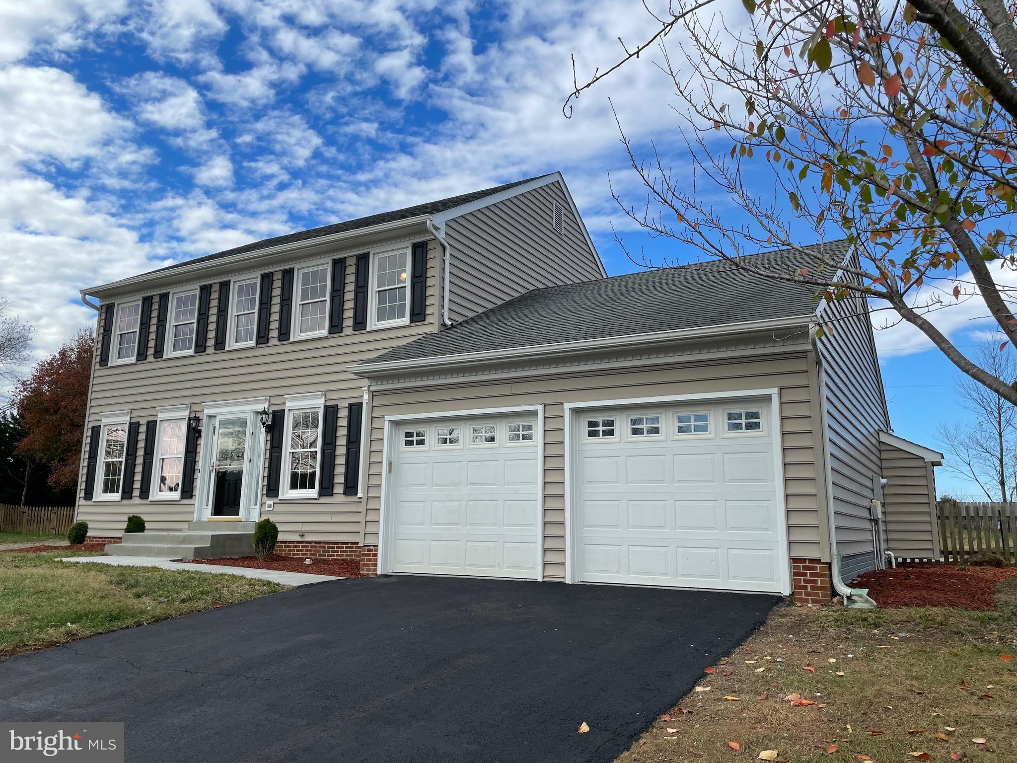 FOX POINT - Residential