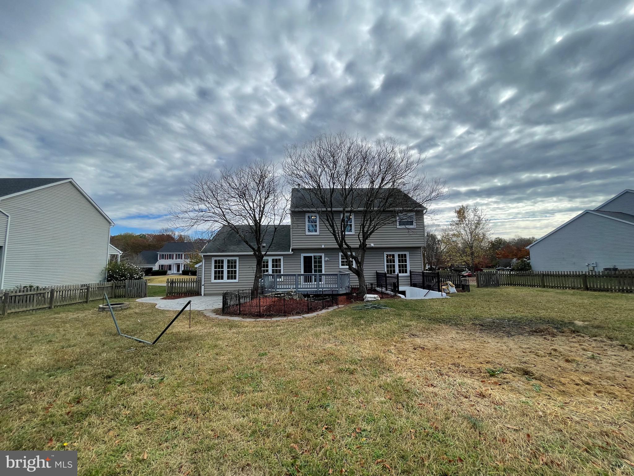 FOX POINT - Residential