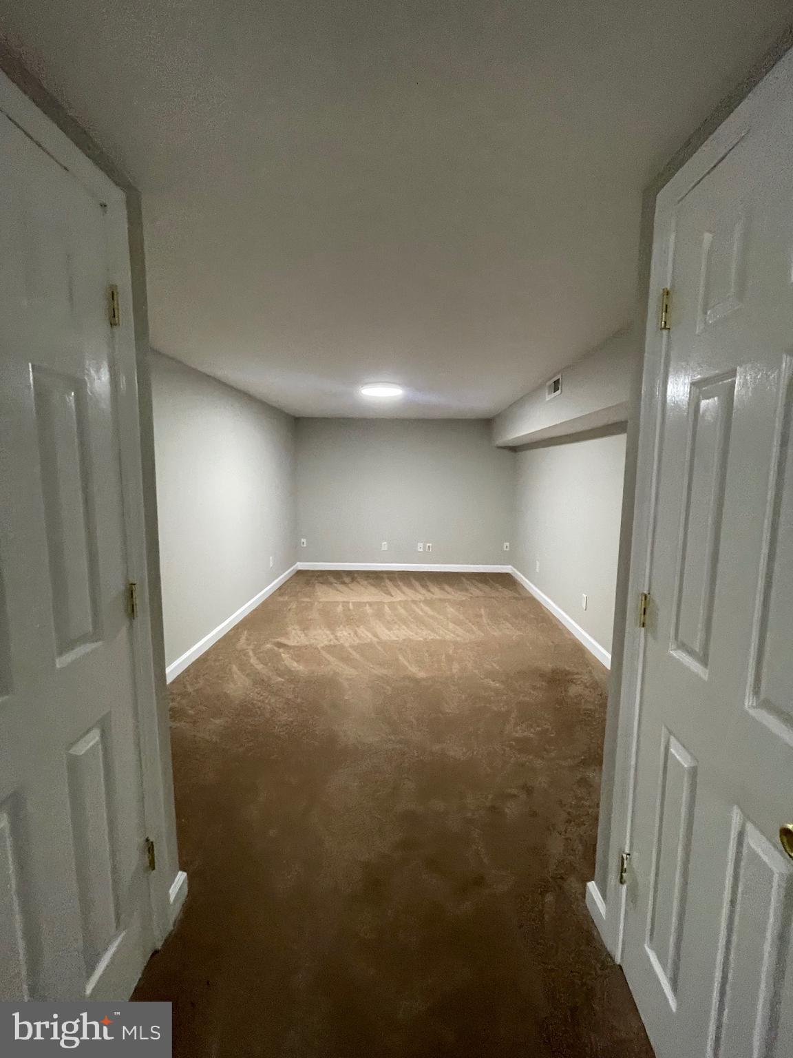 FOX POINT - Residential