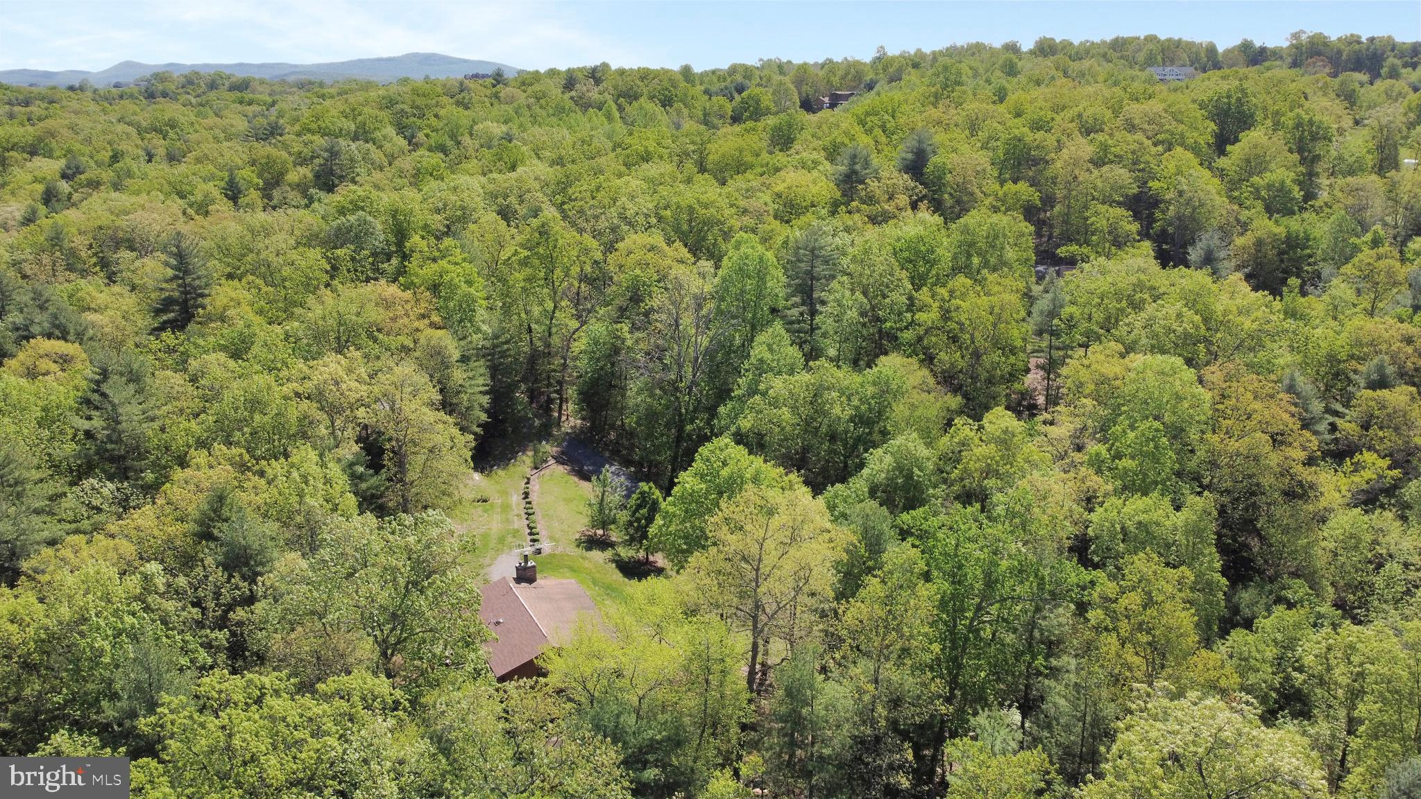 CHESTNUT GROVE - Residential