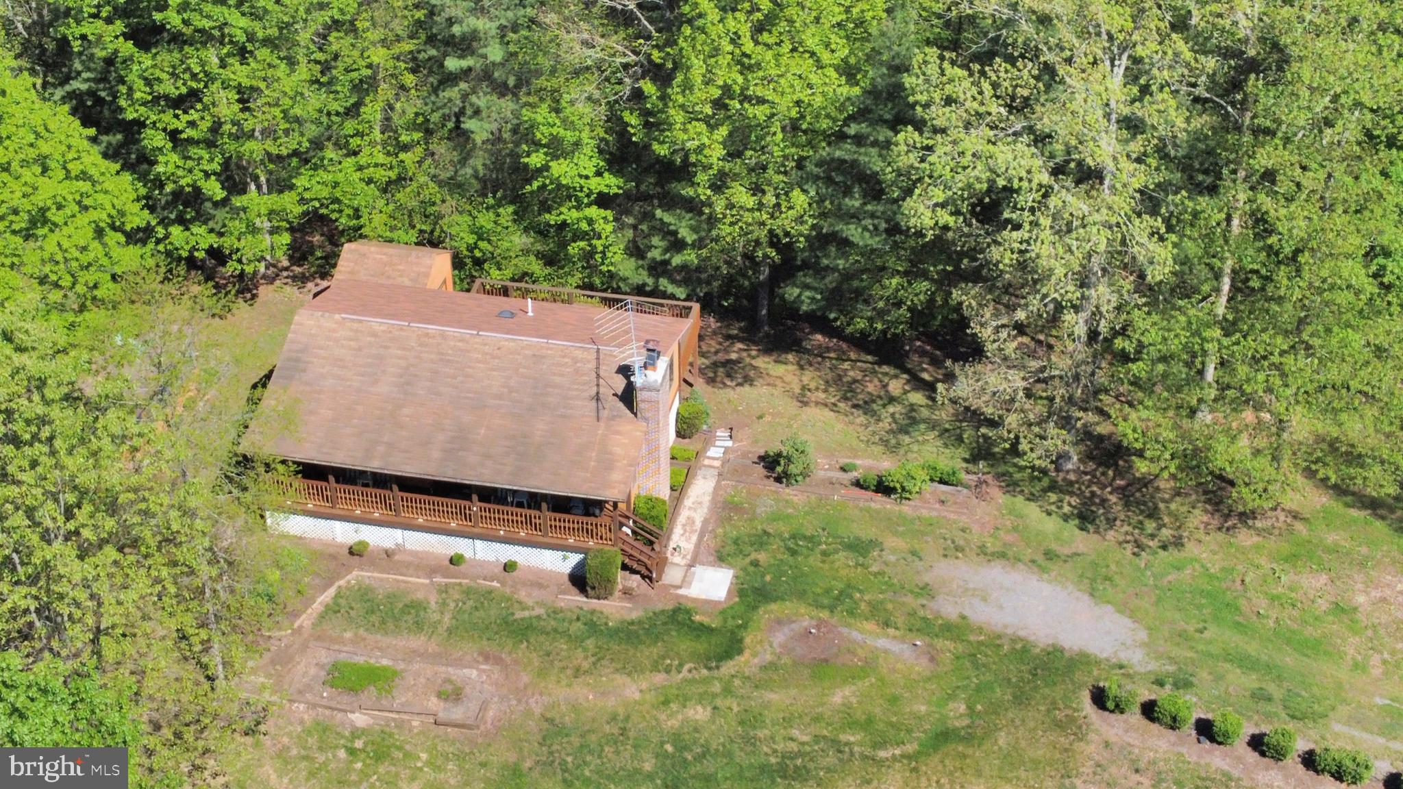 CHESTNUT GROVE - Residential