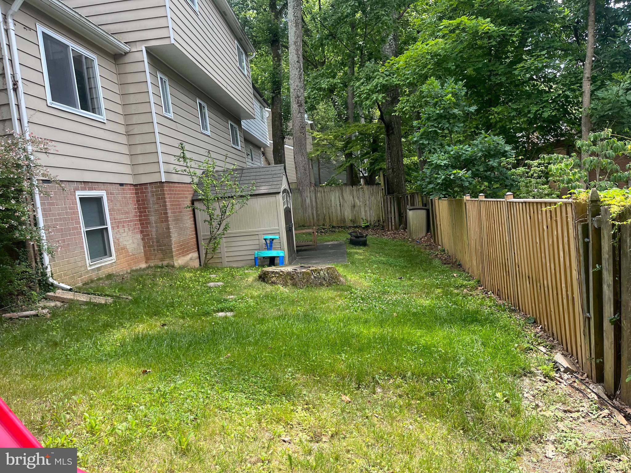 ROCK CREEK PALISADES - Residential Lease