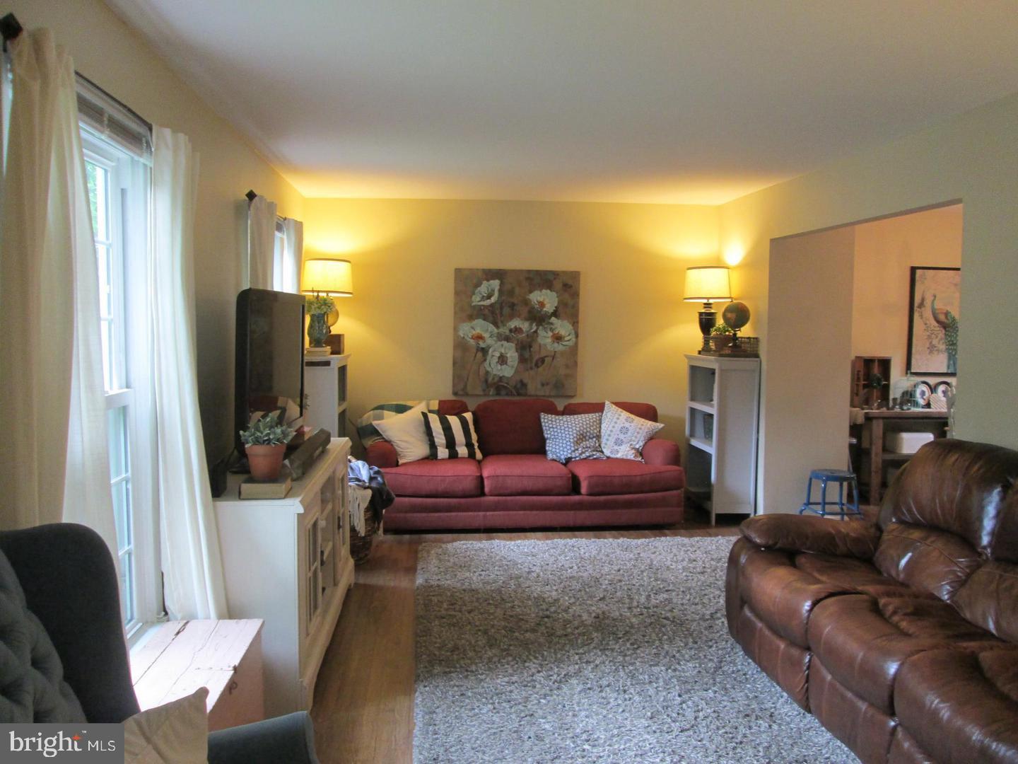 ROCK CREEK PALISADES - Residential Lease