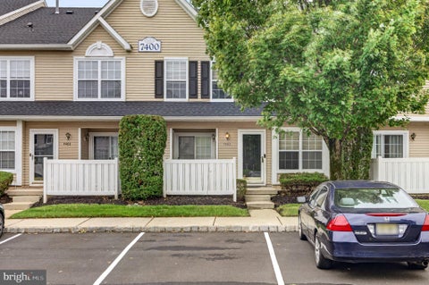 Townhouse For Rent - 7403 Baltimore Drive<br/> Burlington County, MARLTON, NJ 08053