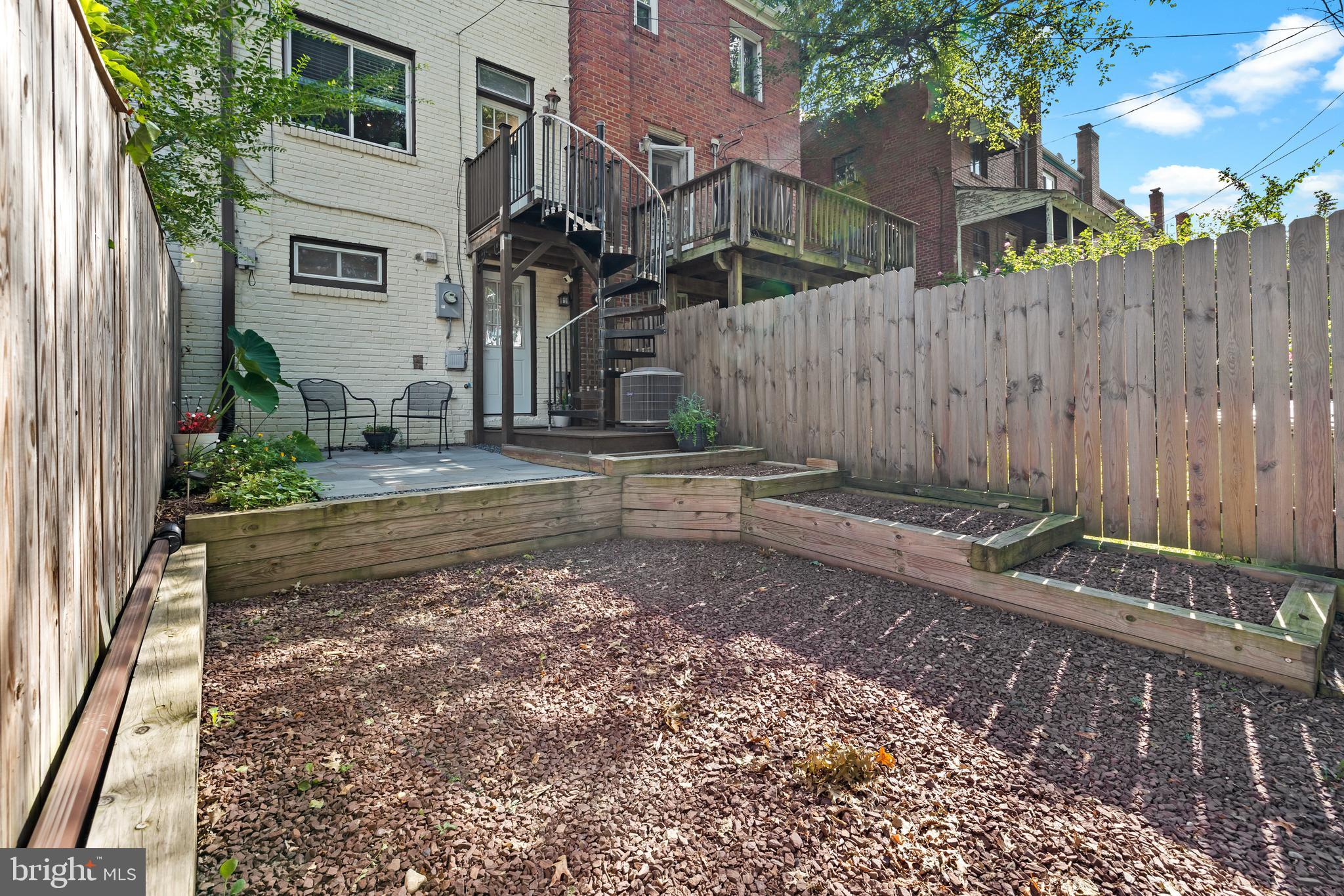 LYNHAVEN - Residential