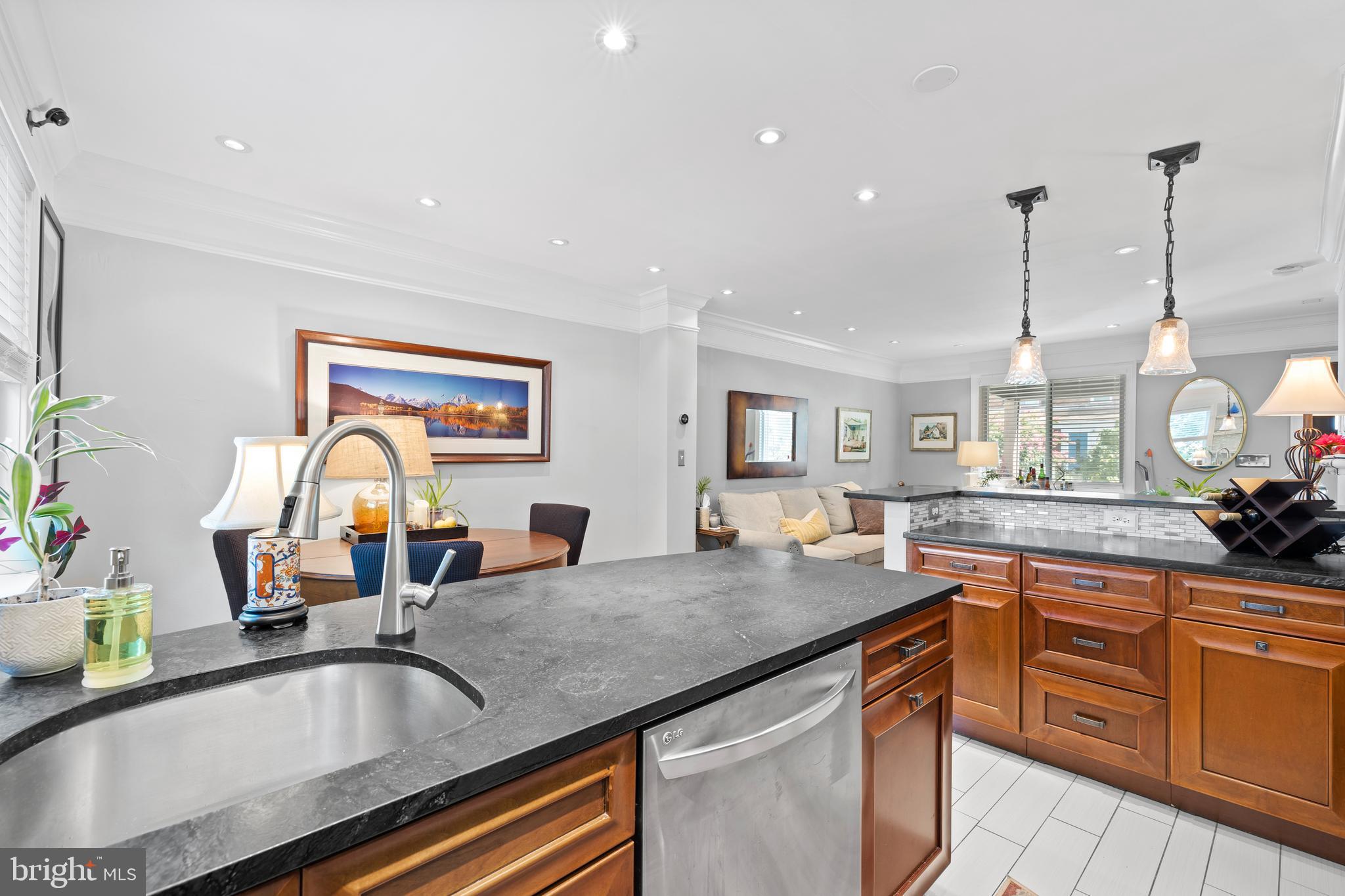 LYNHAVEN - Residential