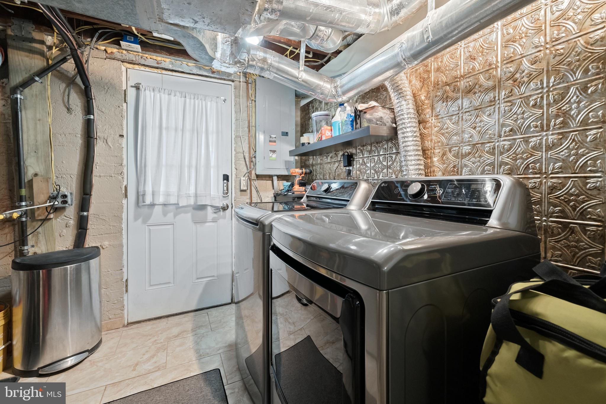 LYNHAVEN - Residential