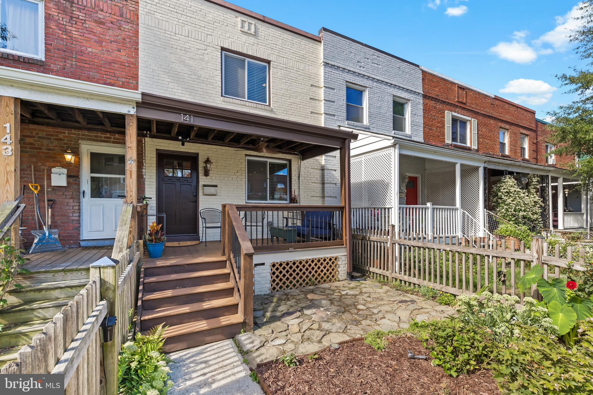 LYNHAVEN - Residential