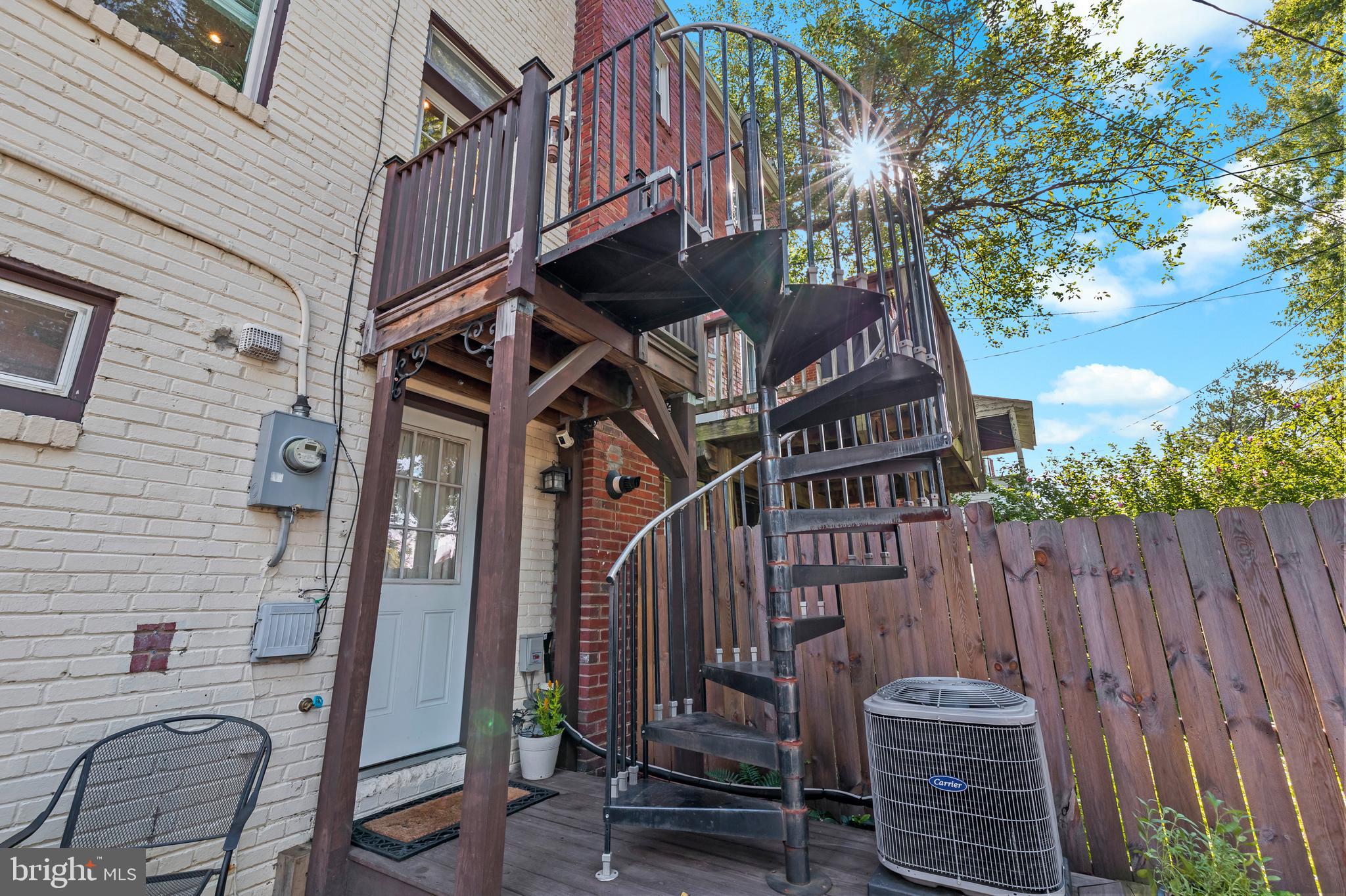 LYNHAVEN - Residential