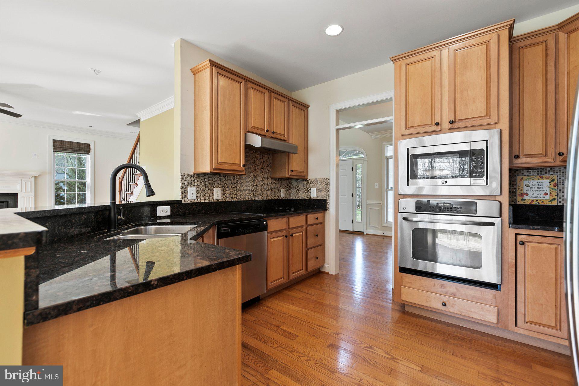 CANTERLEIGH - Residential