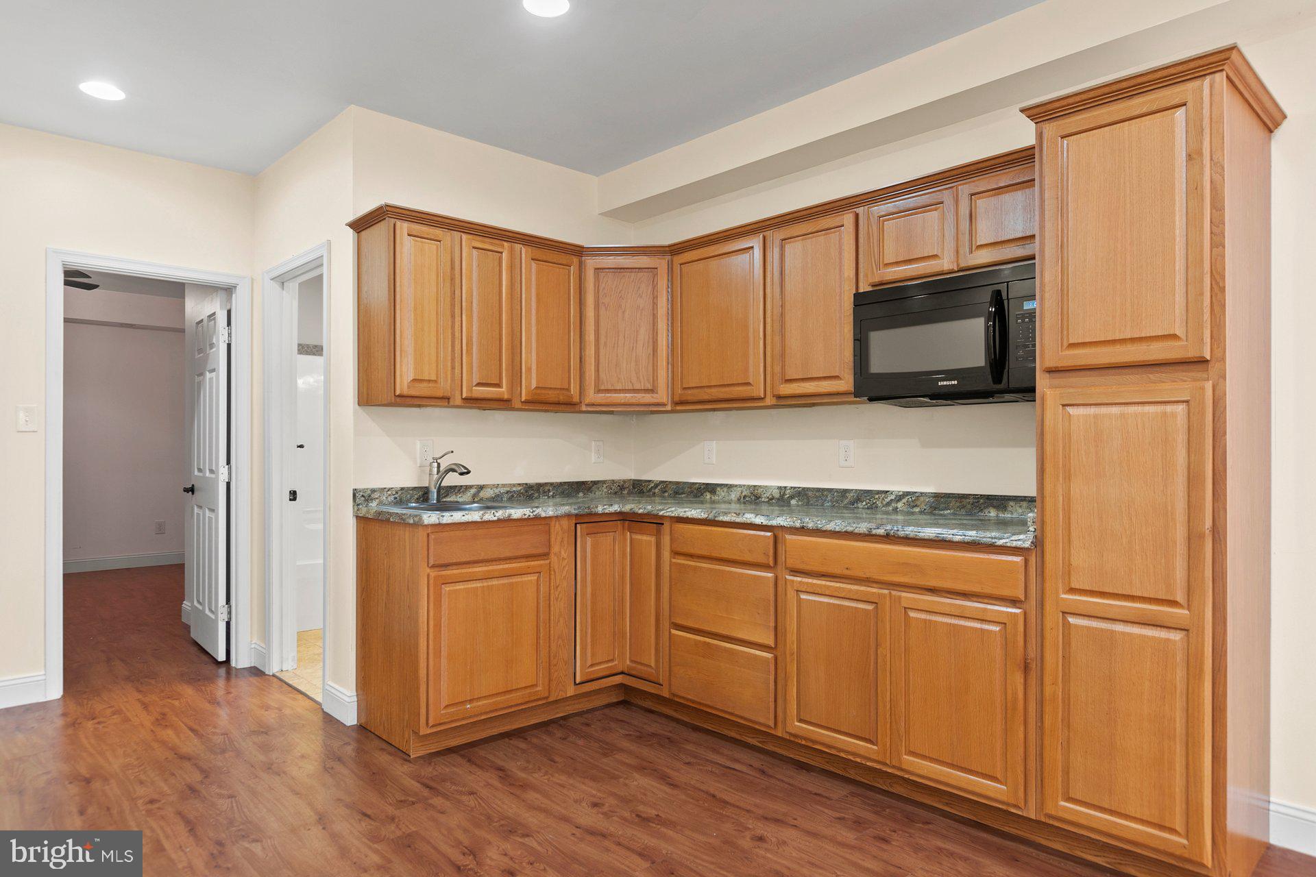 CANTERLEIGH - Residential