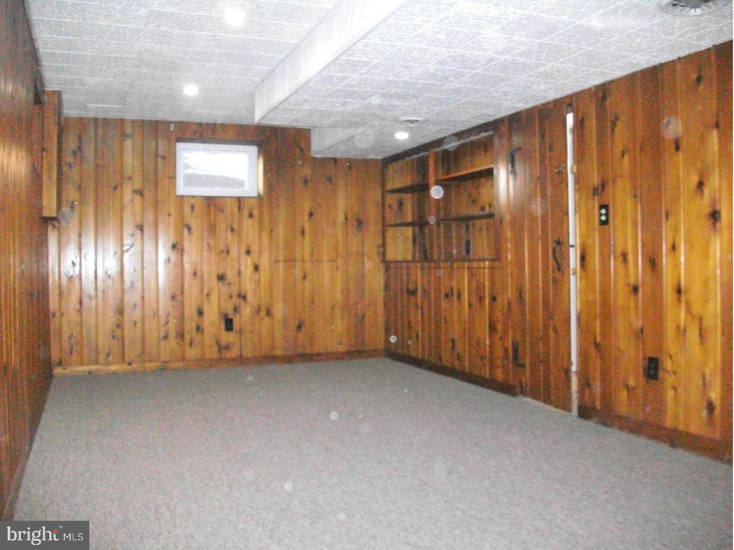 ROSEMONT - Residential Lease