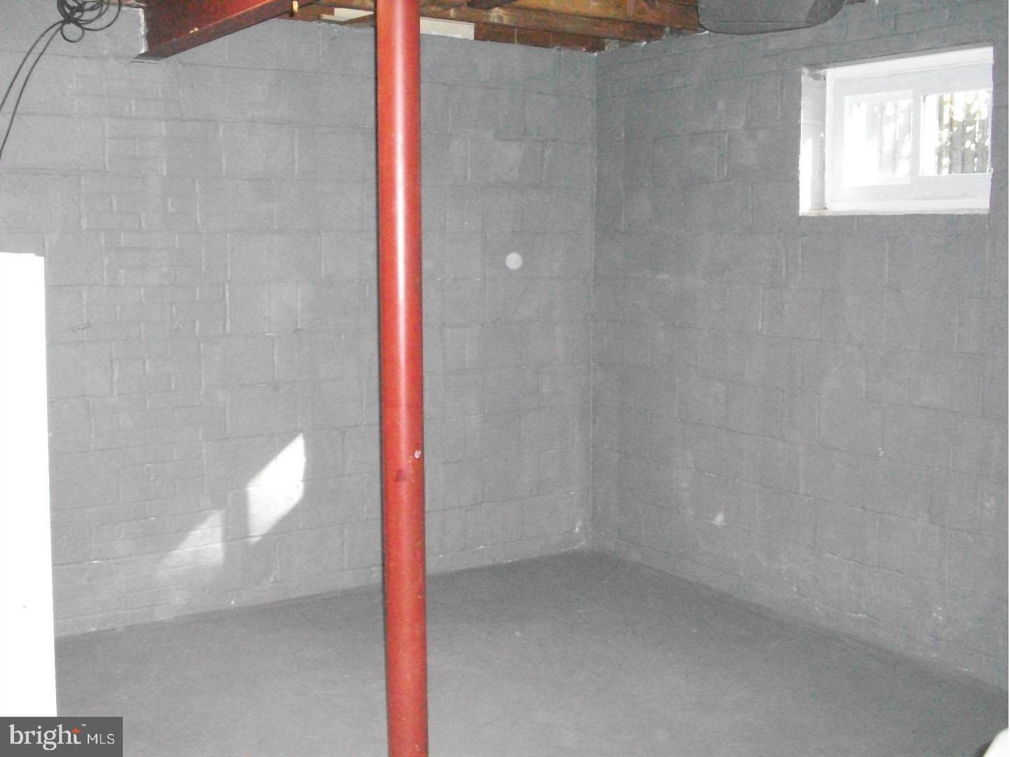 ROSEMONT - Residential Lease