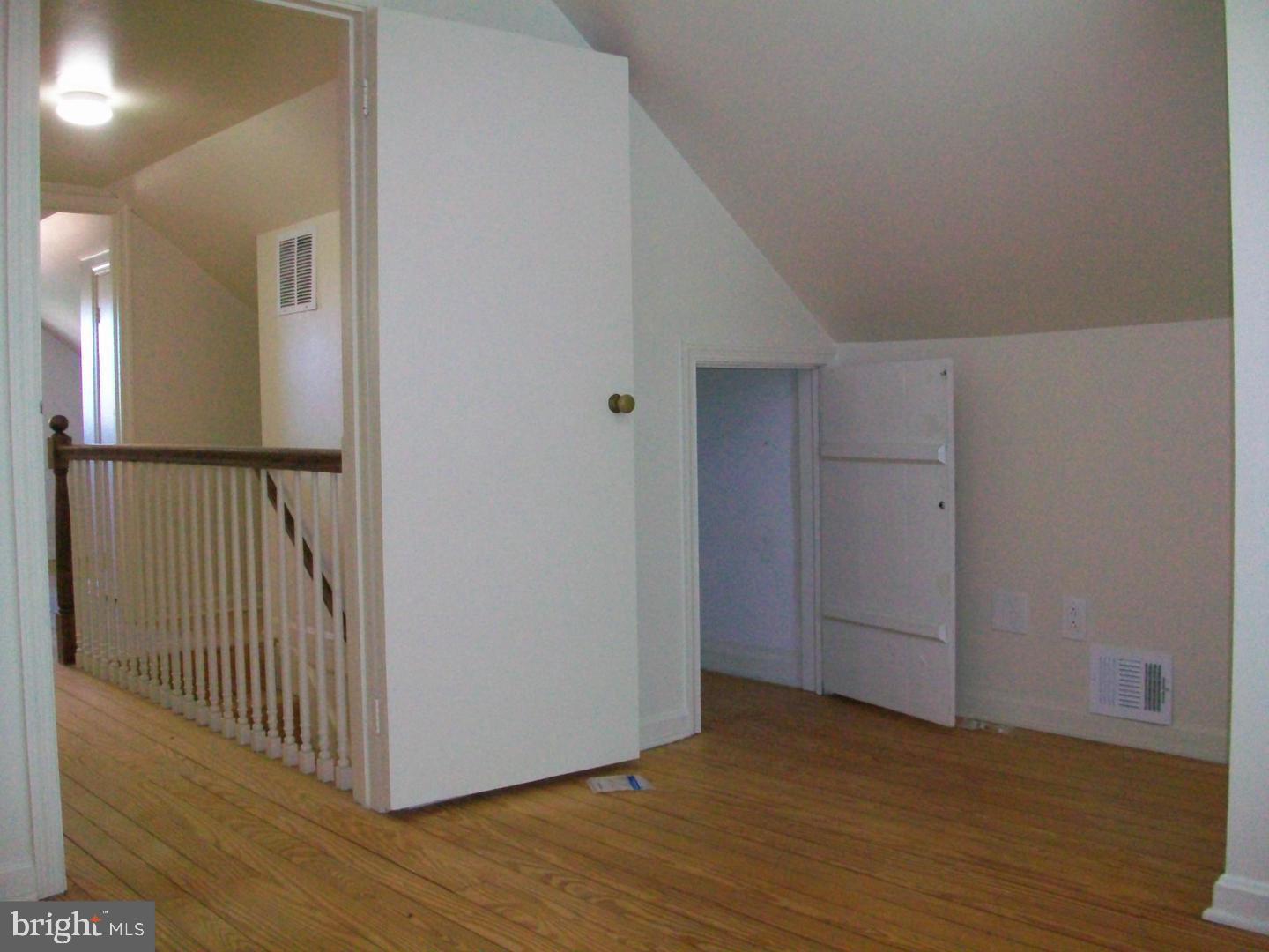 ROSEMONT - Residential Lease