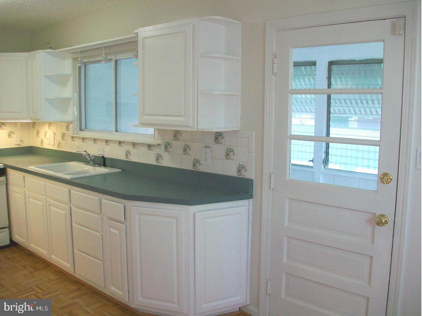 ROSEMONT - Residential Lease