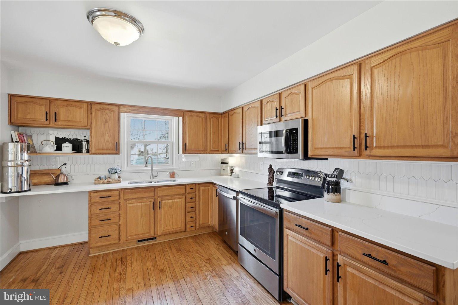 HOLLY HILL - Residential