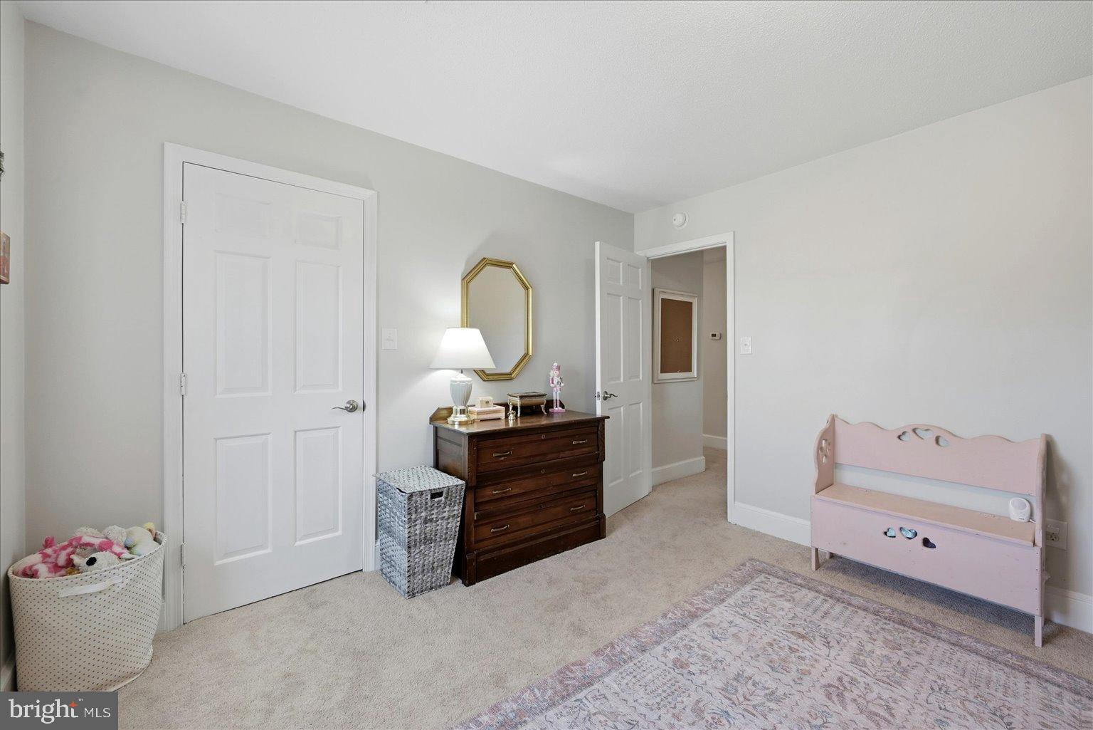 HOLLY HILL - Residential