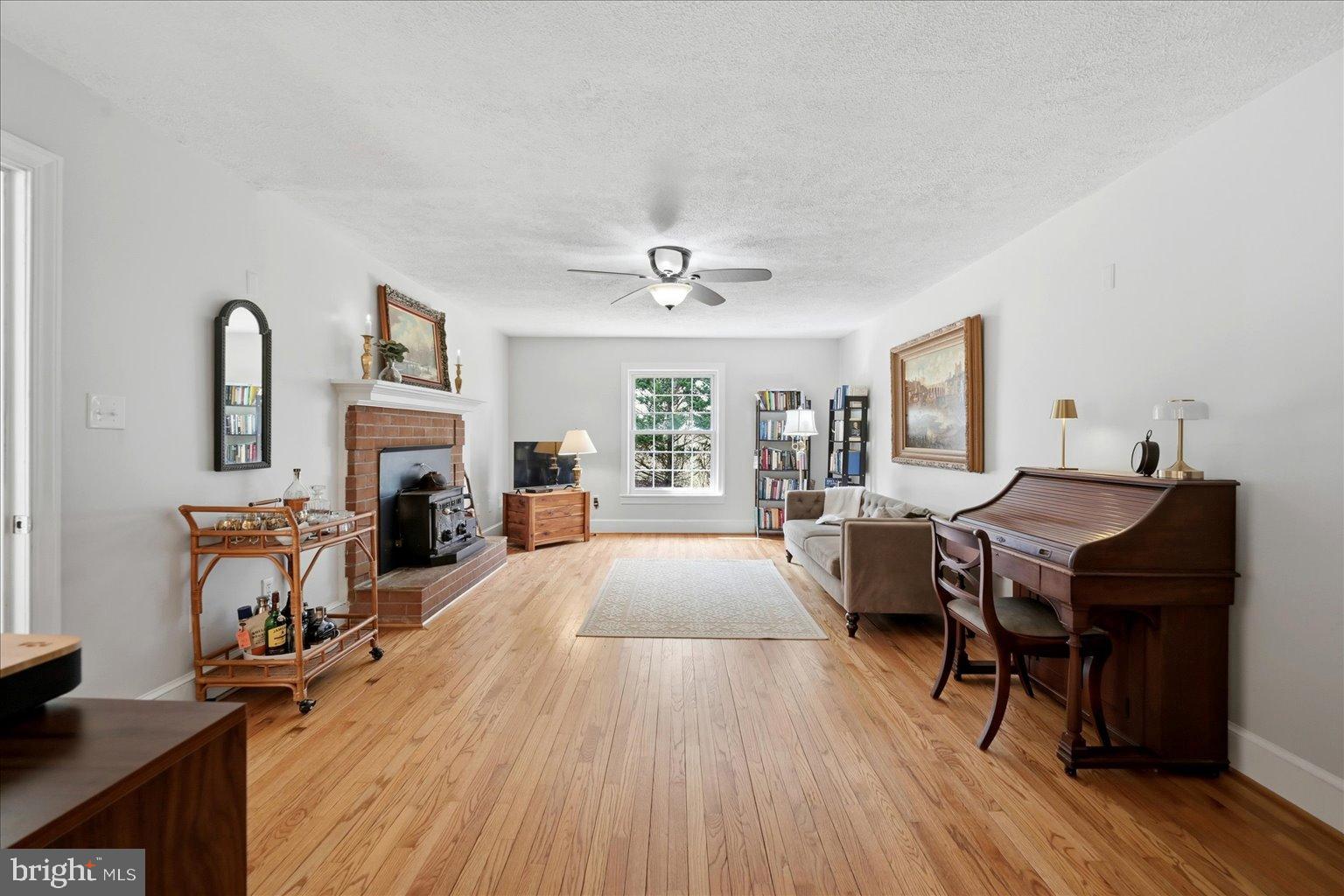 HOLLY HILL - Residential