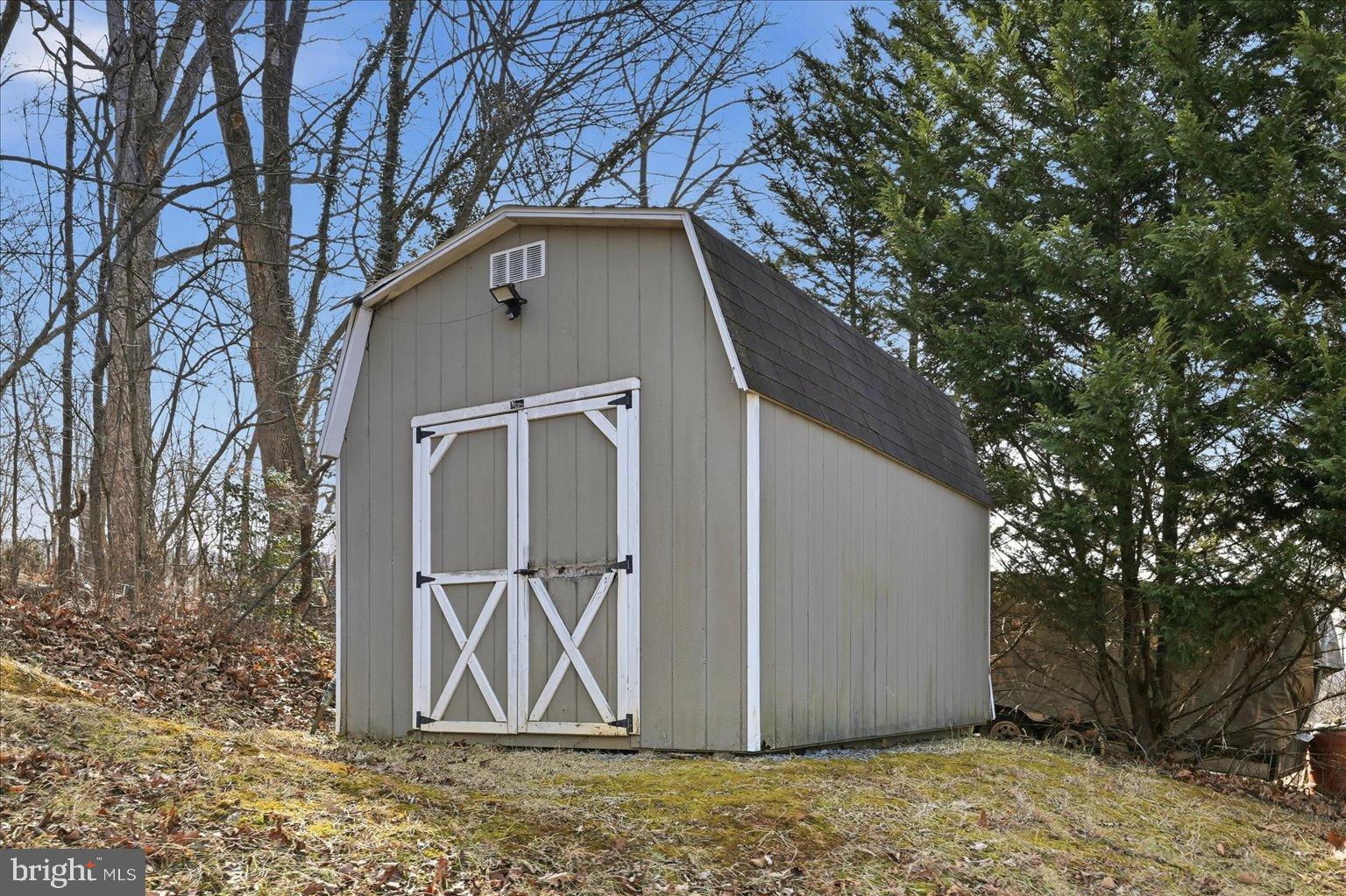 HOLLY HILL - Residential