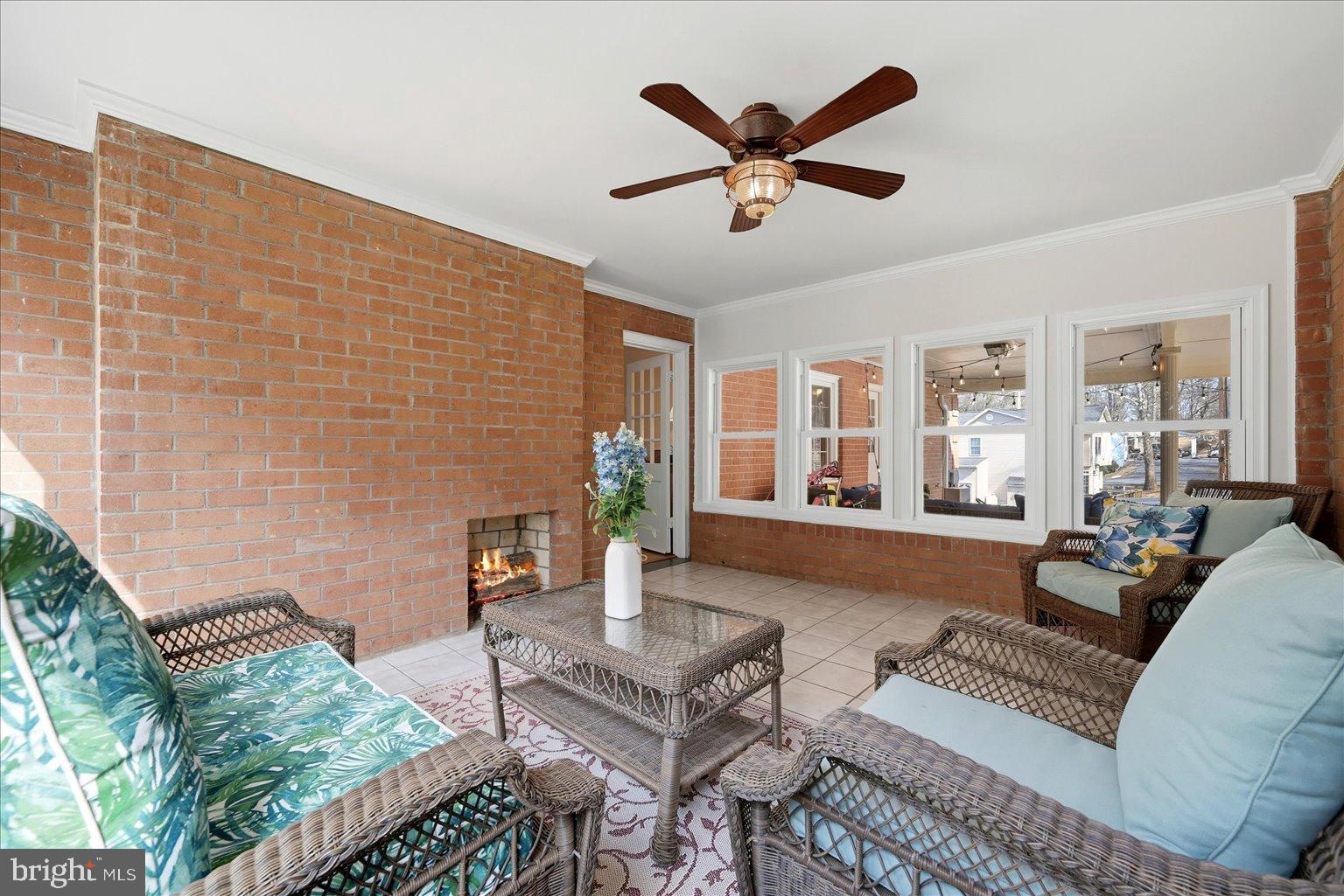 HOLLY HILL - Residential