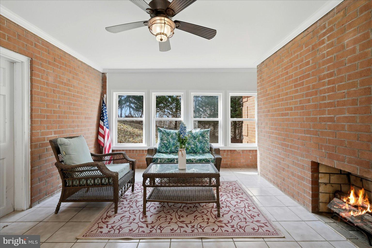 HOLLY HILL - Residential