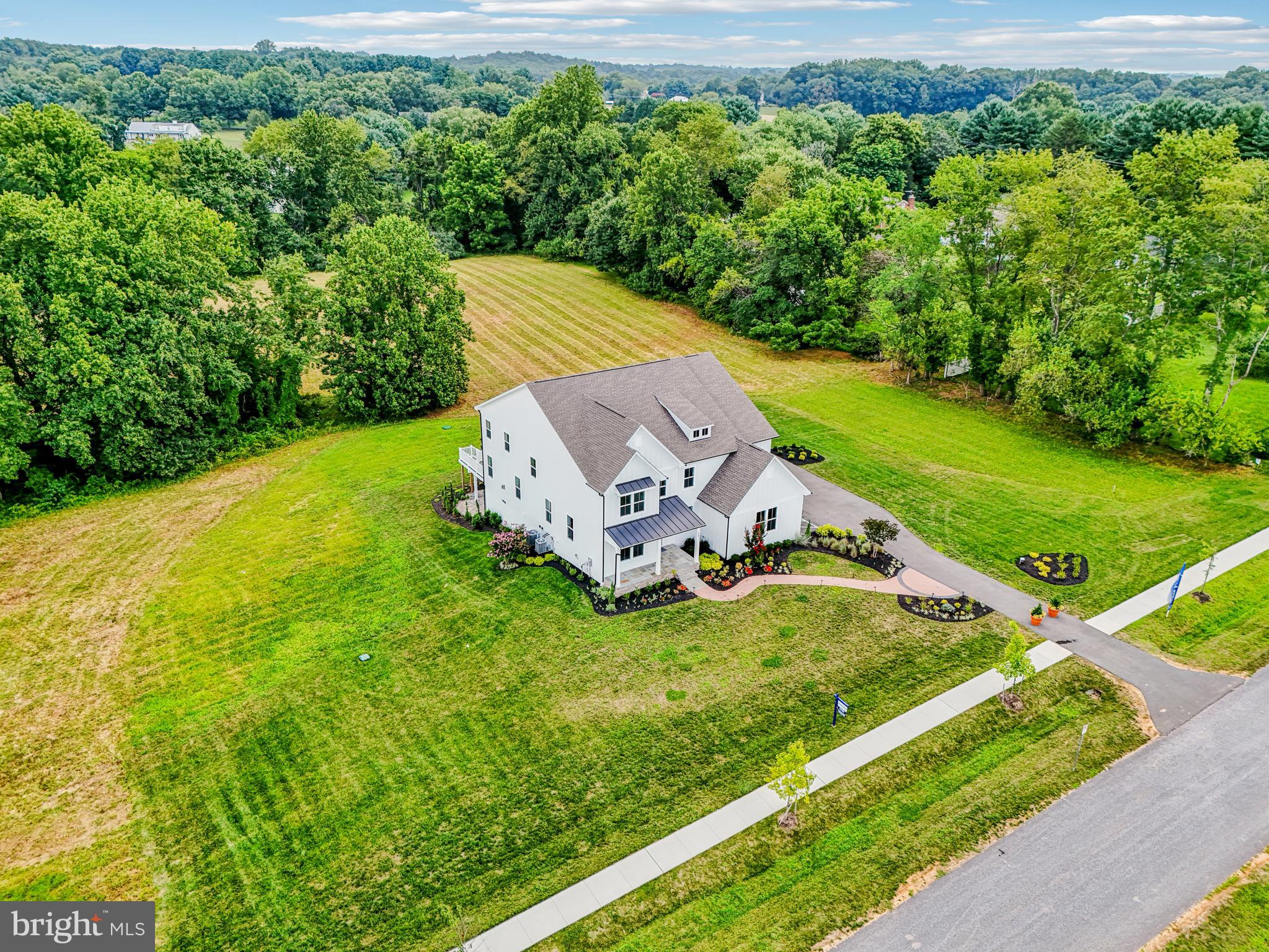SENECA FARM - Residential