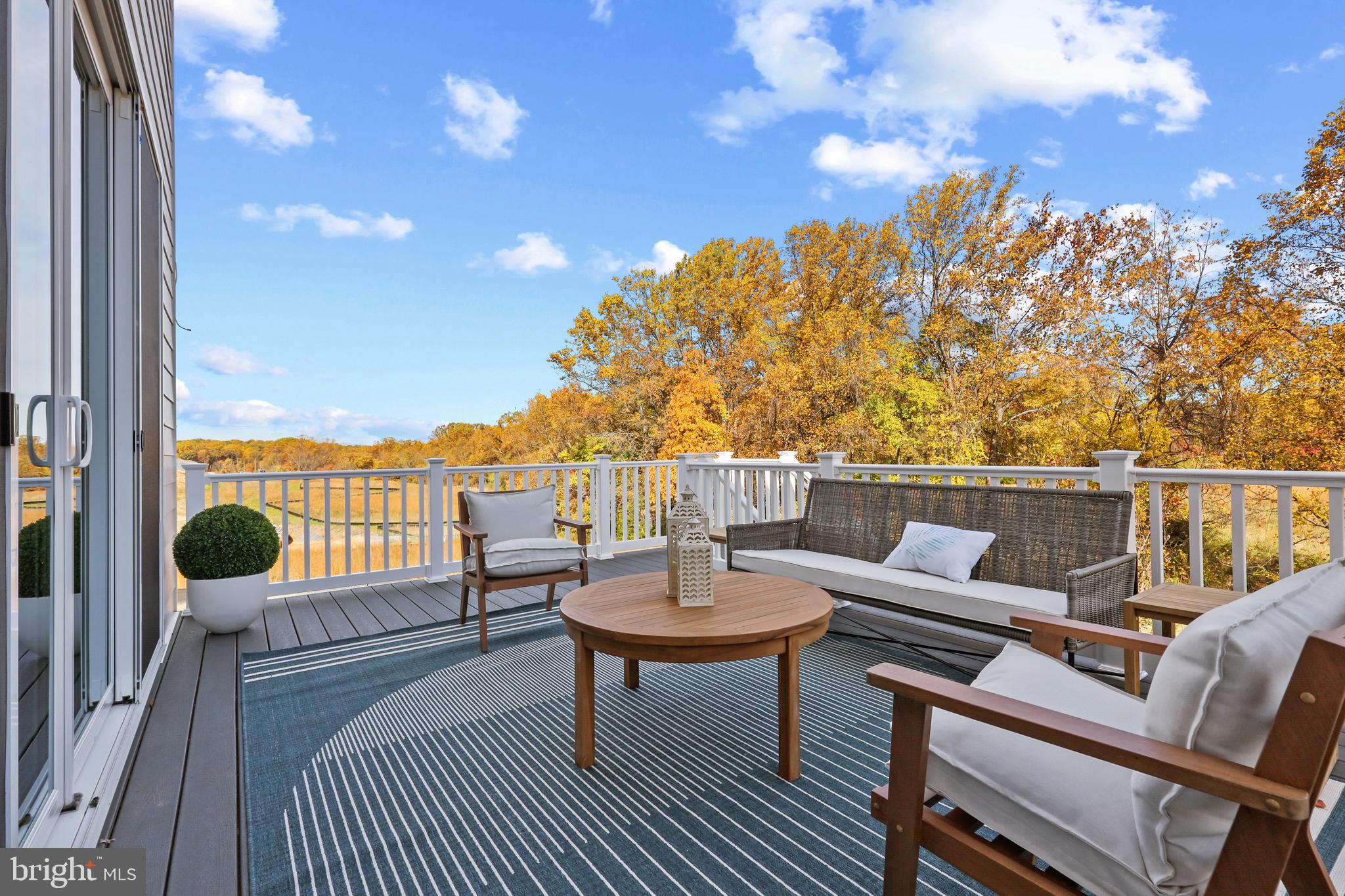 SENECA FARM - Residential