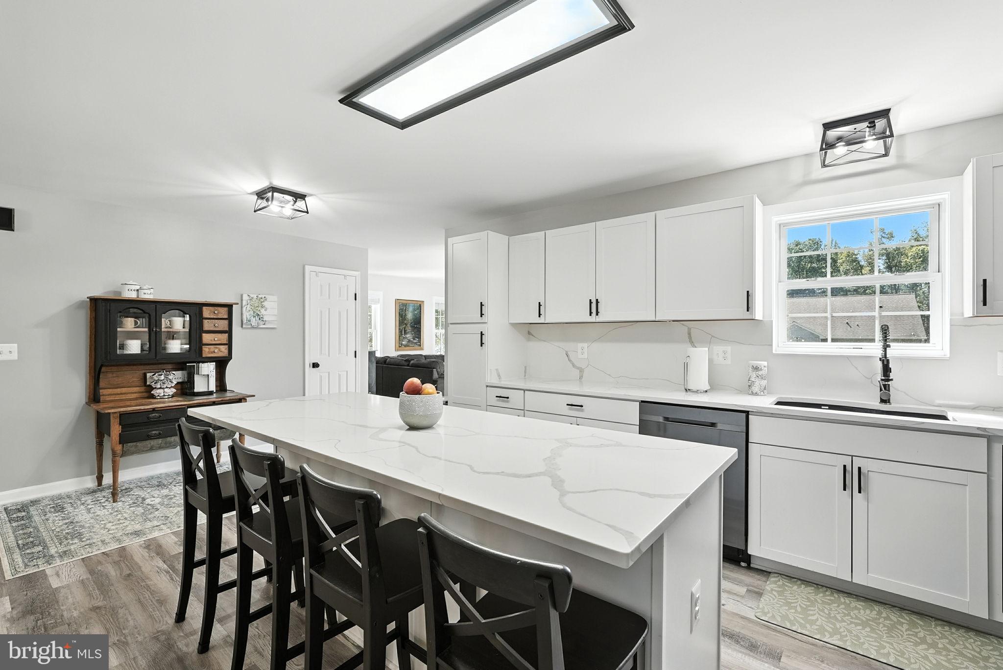 WIDEWATER BEACH - Residential