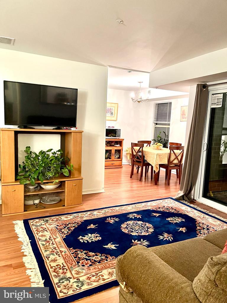 WILLOW WOOD - Residential