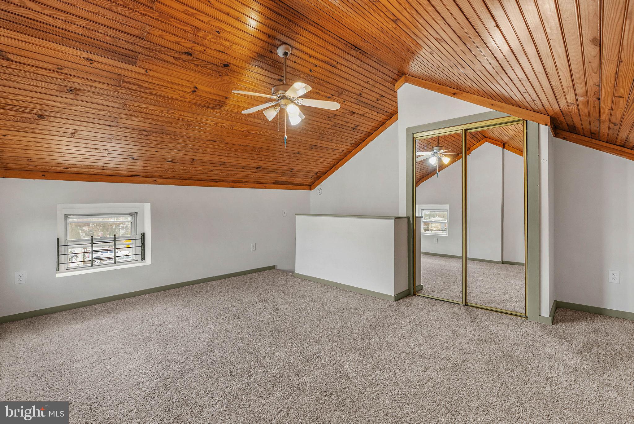 CLIFTON HEIGHTS - Residential