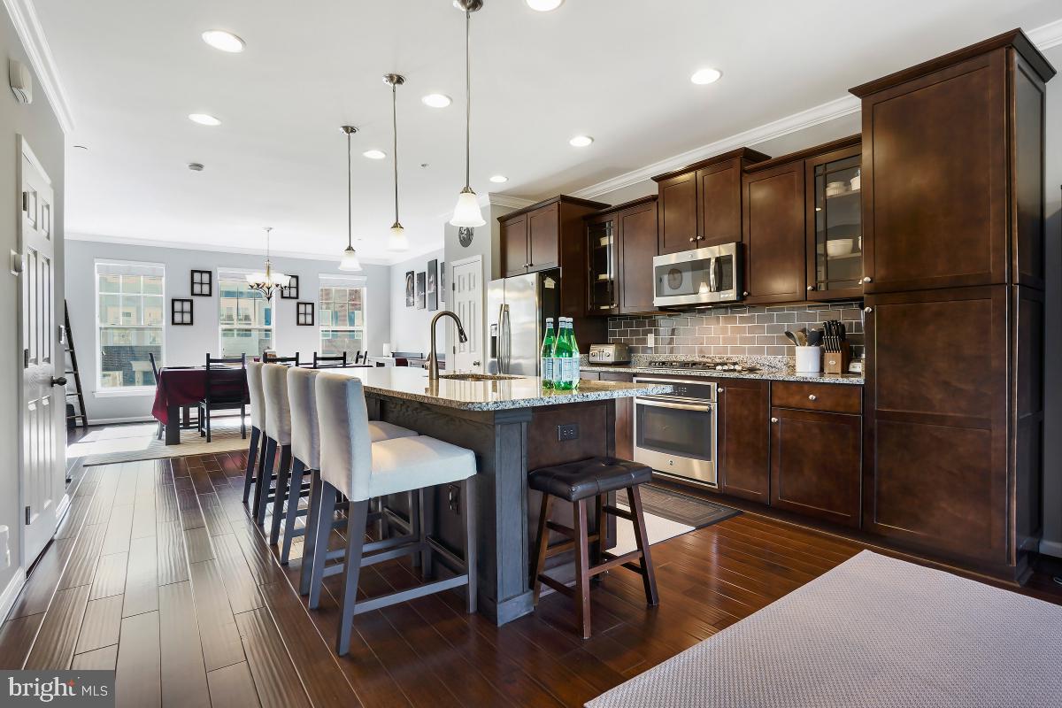 SILVER SPRING - Residential