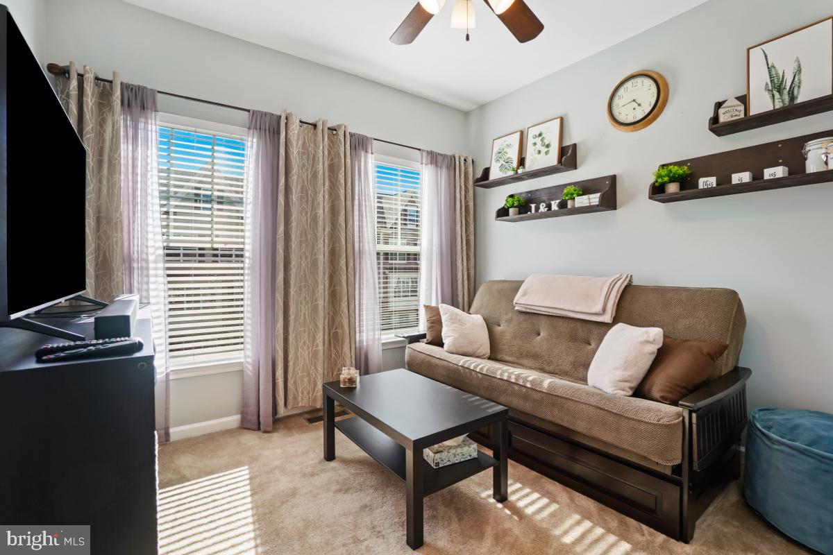 SILVER SPRING - Residential