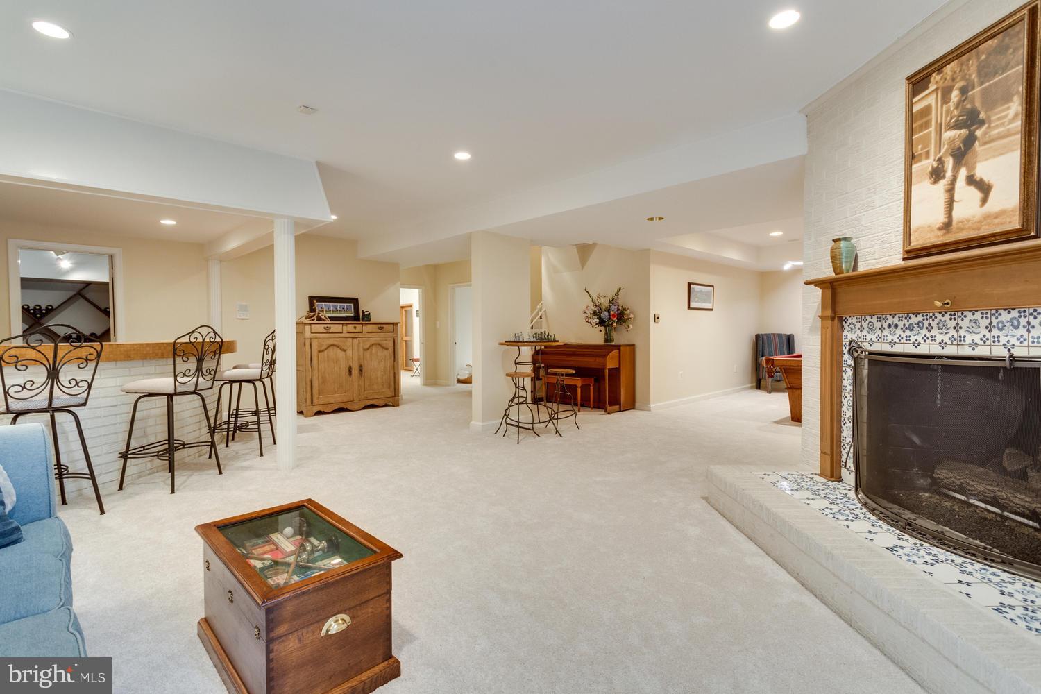 WOODHAVEN - Residential