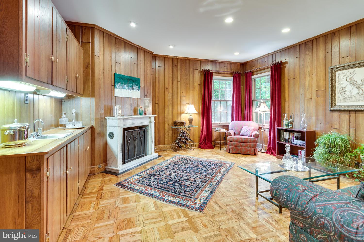 WOODHAVEN - Residential