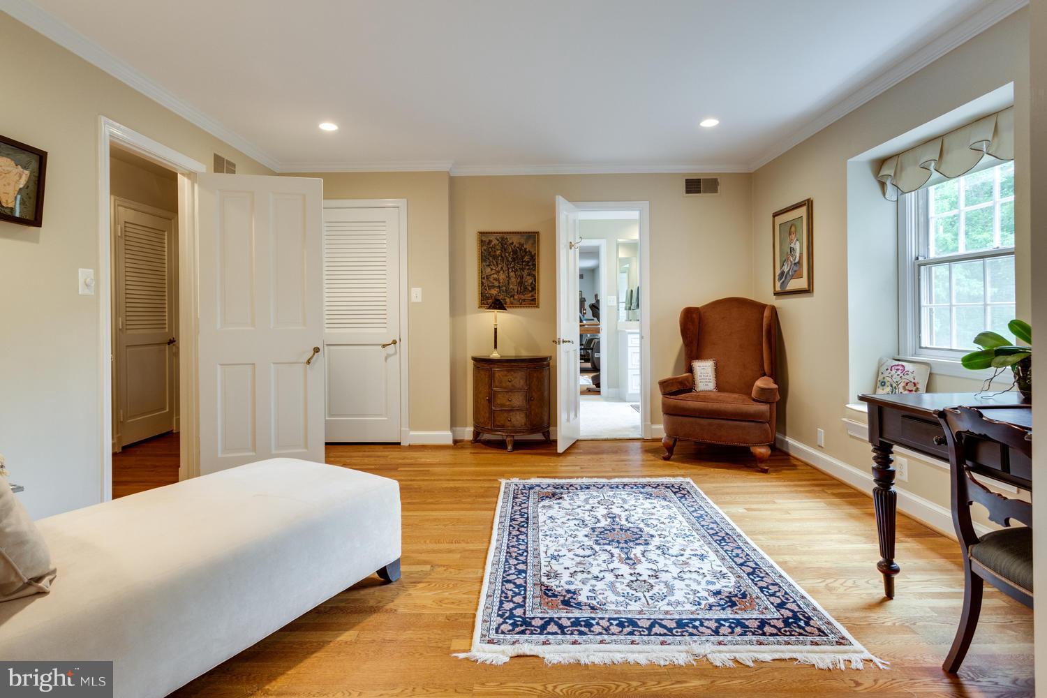 WOODHAVEN - Residential