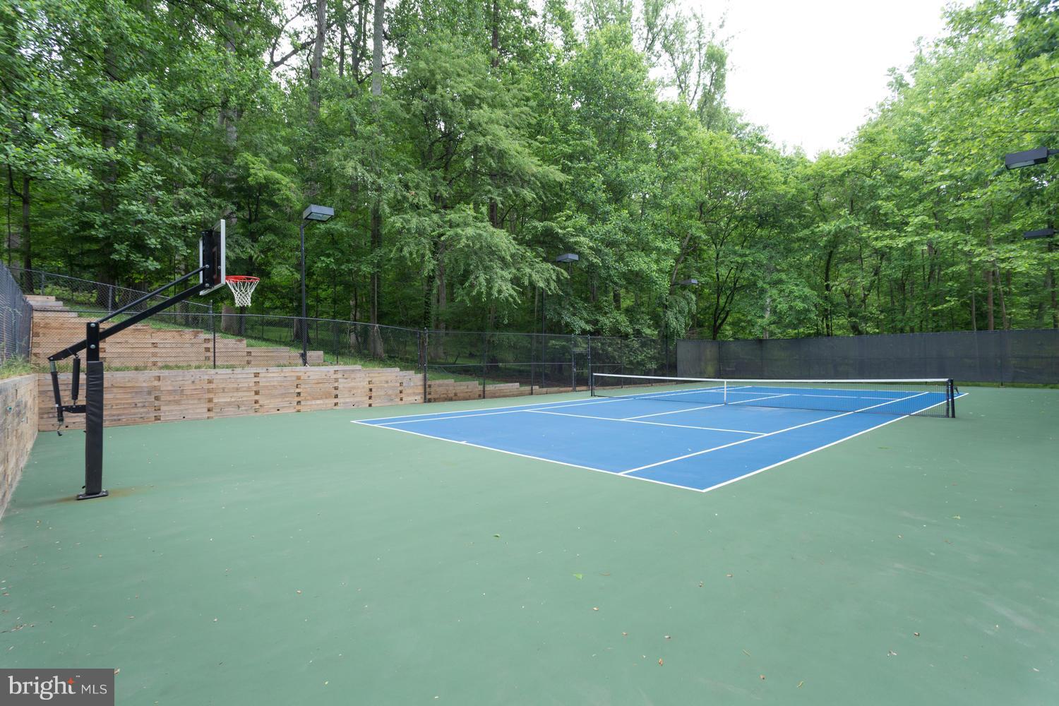 WOODHAVEN - Residential