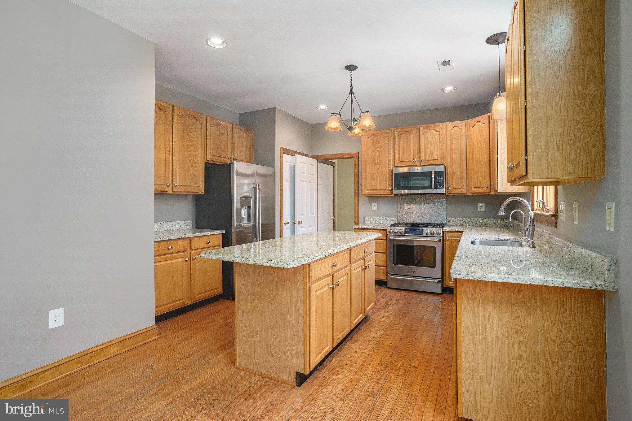 KINGSWOOD ESTS - Residential