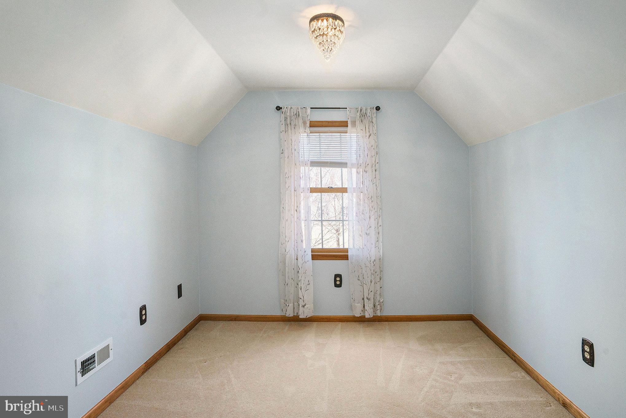 KINGSWOOD ESTS - Residential