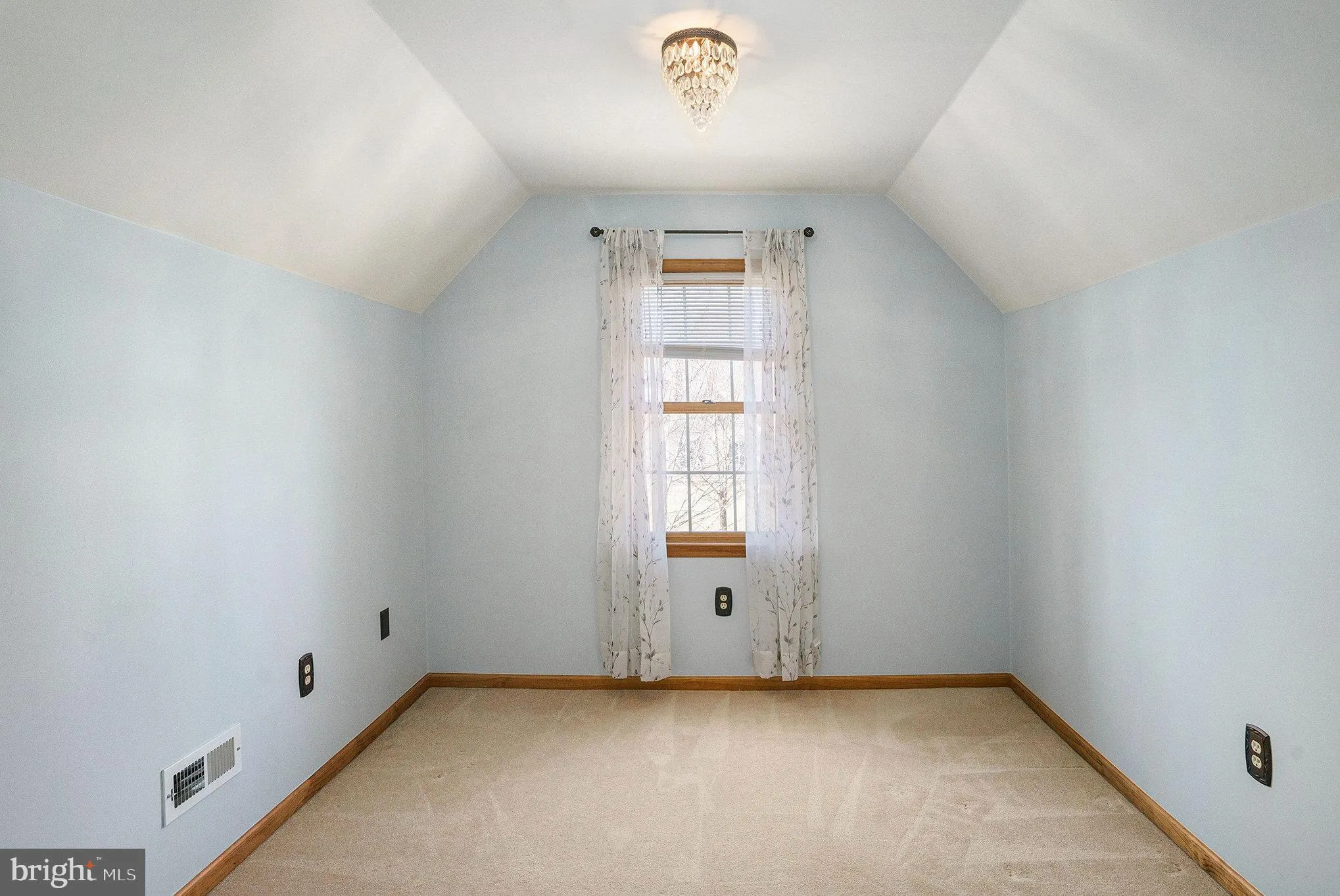 Ambler, Pennsylvania 19002, United States, 4 Bedrooms Bedrooms, ,3 BathroomsBathrooms,Residential,Coming Soon,89661