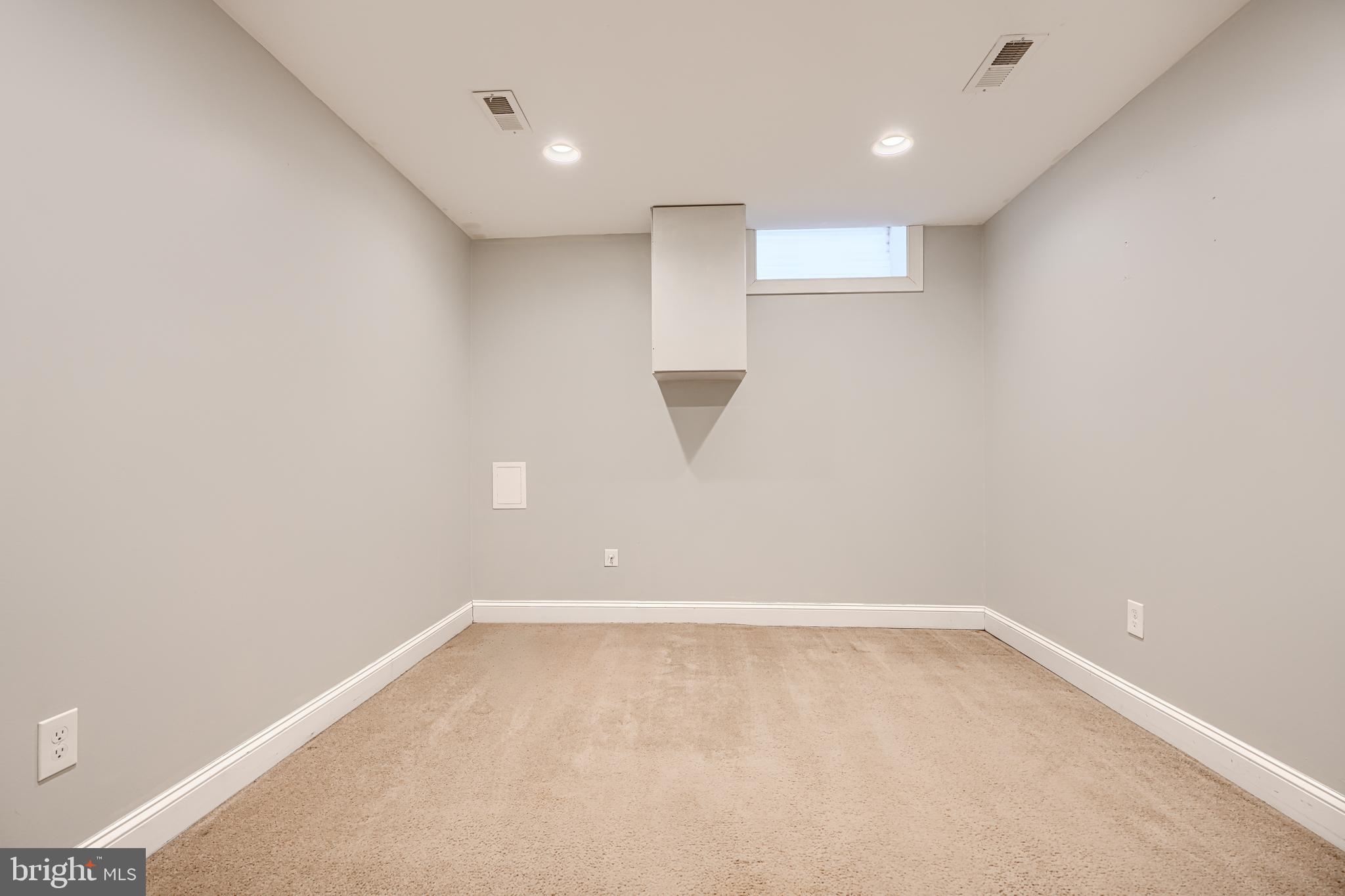 PATTERSON PARK - Residential Lease