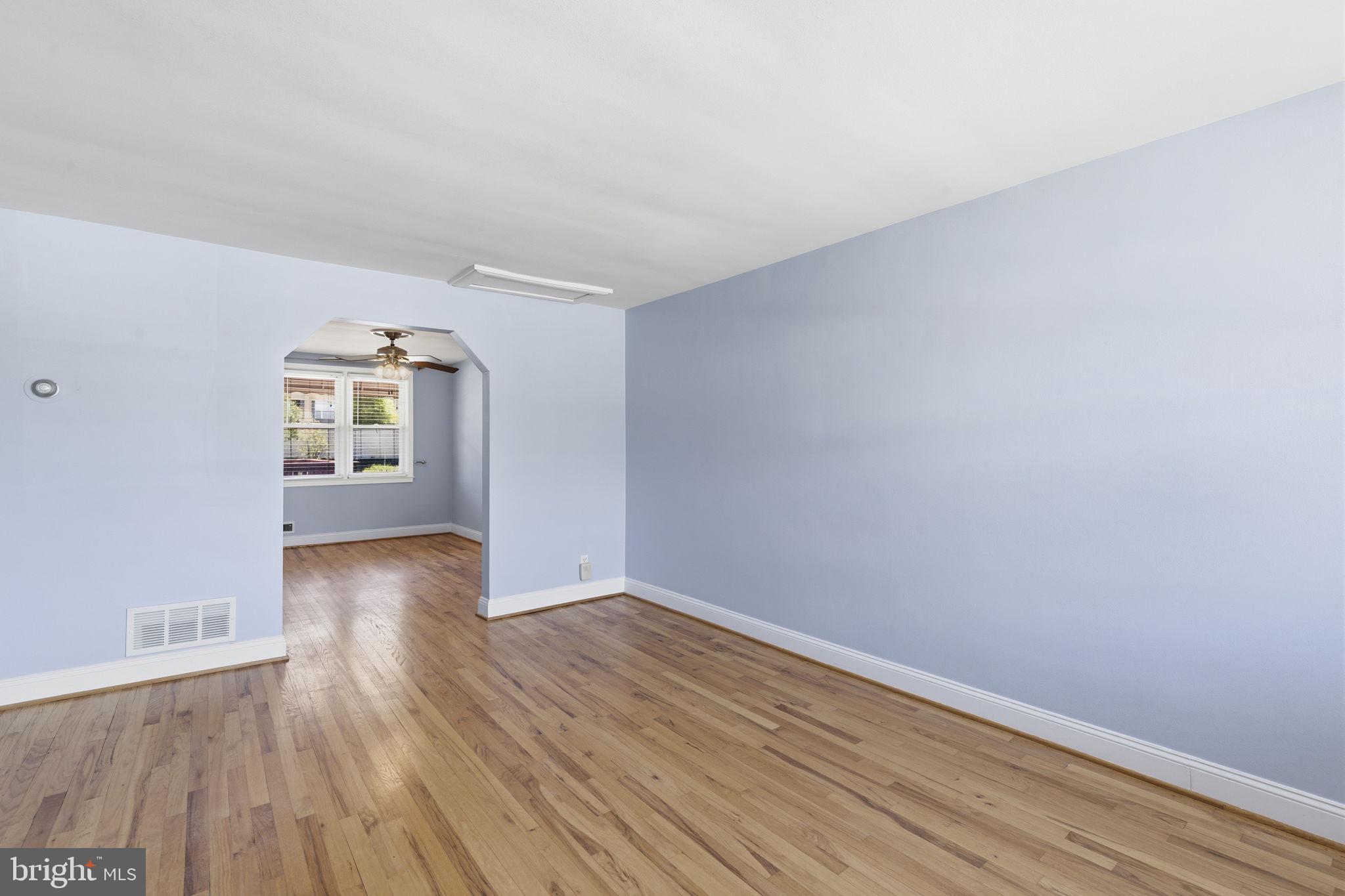 GREEKTOWN - Residential
