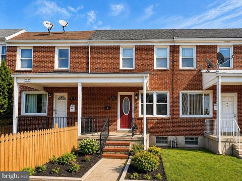 Photo of 515 Umbra Street, BALTIMORE, MD 21224 (MLS # MDBA2213310)