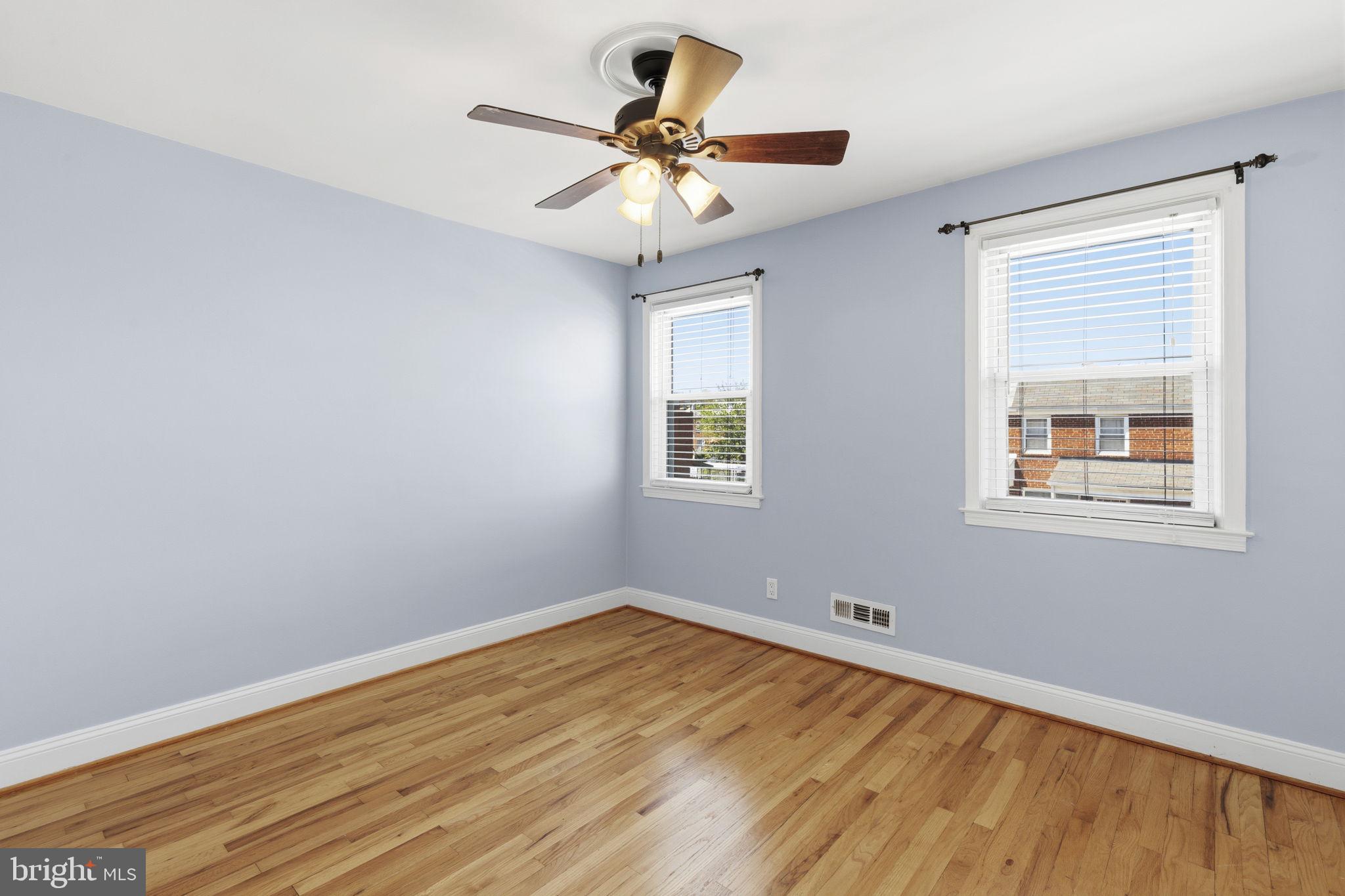GREEKTOWN - Residential